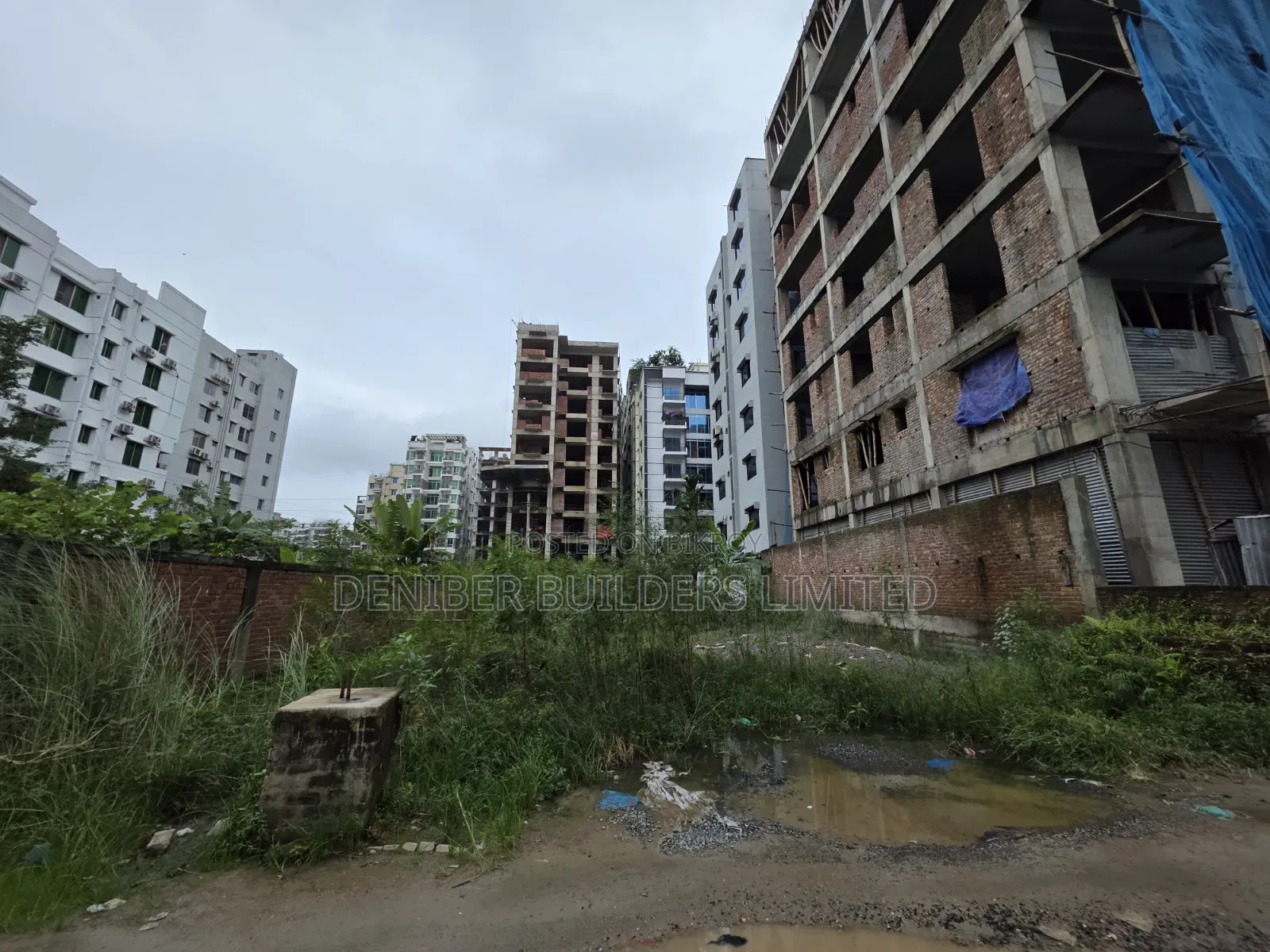 Bashundhara M block 4 katha plot for sale near 300 feet in Basundhara