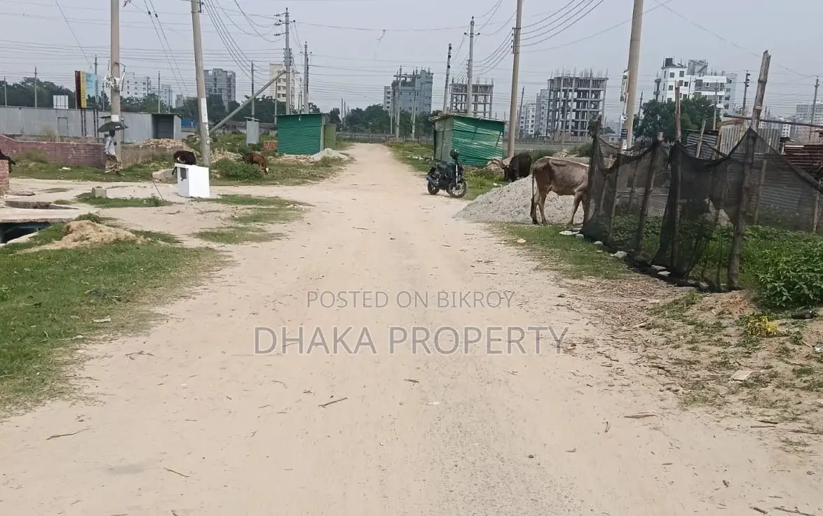 Metro South Station 3 Katha East at Sector-17/D in Uttara