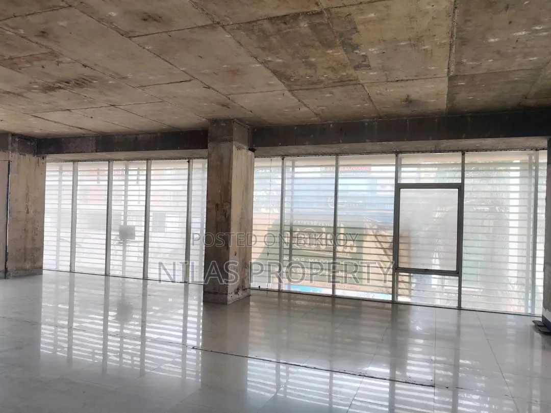 Dental/Cafe/Office Commercial Space for Rent in Mirpur in Mirpur