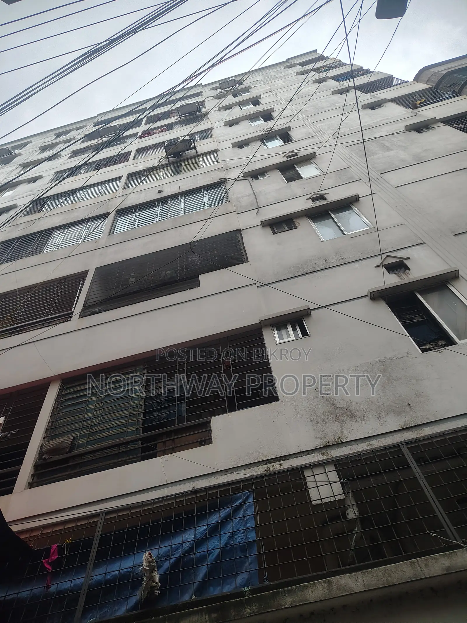3 Bedroom Apartment in Hazi Villa, Shahjadpur for Sale in Shahjadpur