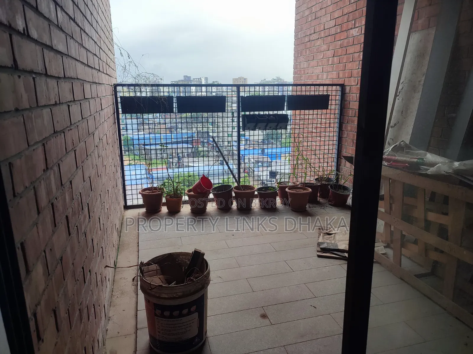 3 Bedroom Apartment in Baridhara for Sale in Baridhara