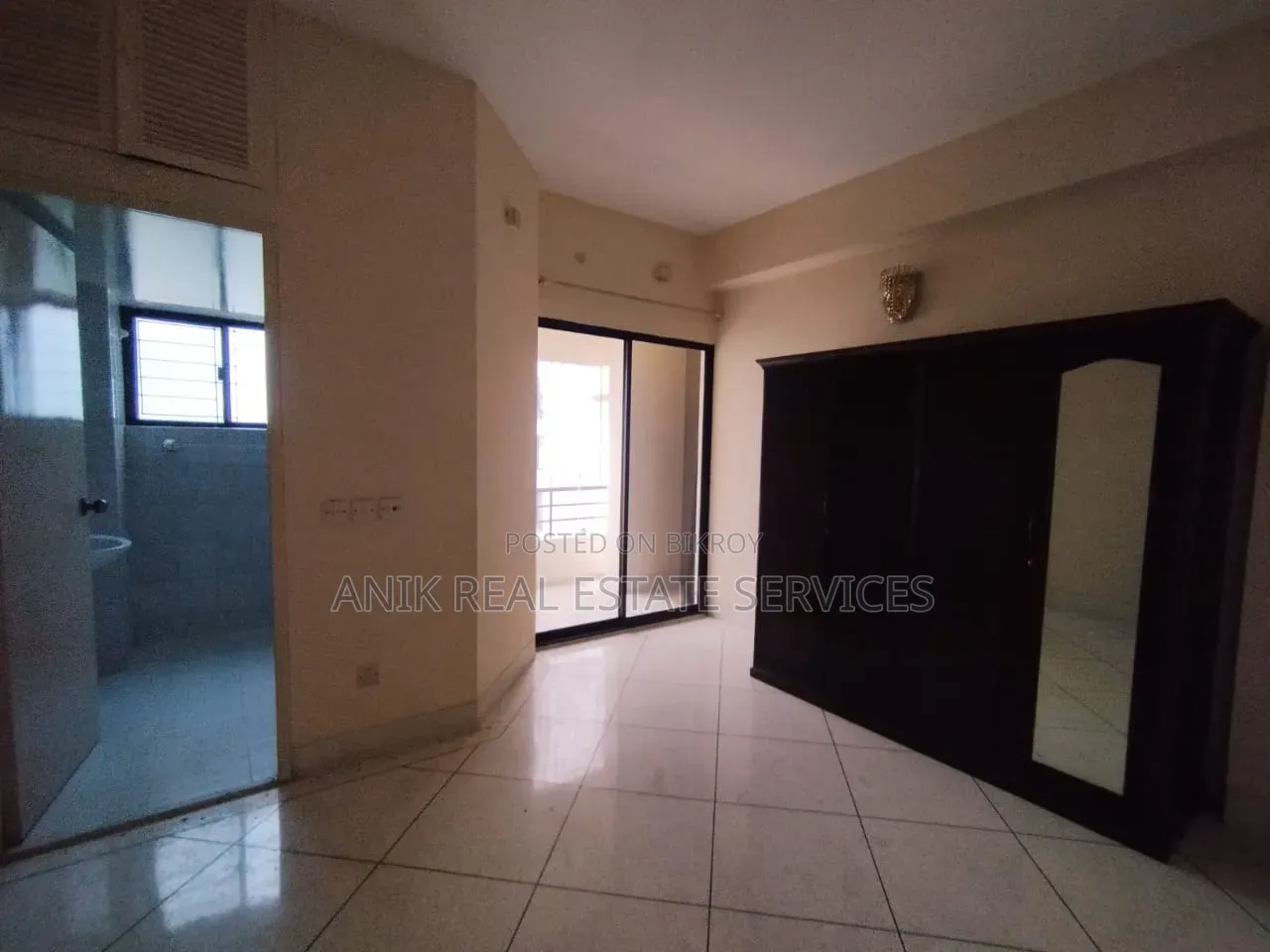 4-Bedroom Apartment in Anik Real Estate, Gulshan for Rent in Gulshan