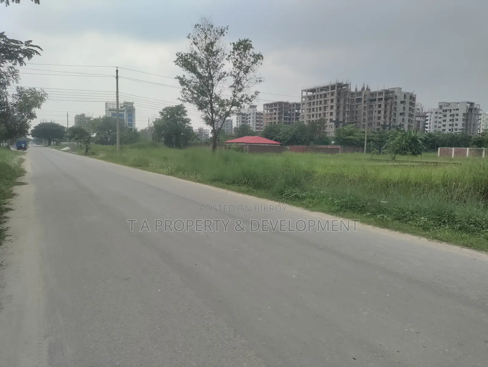 Block-N >> 24 Katha >> 2 Side Road Urgent Plot Sale in Basundhara