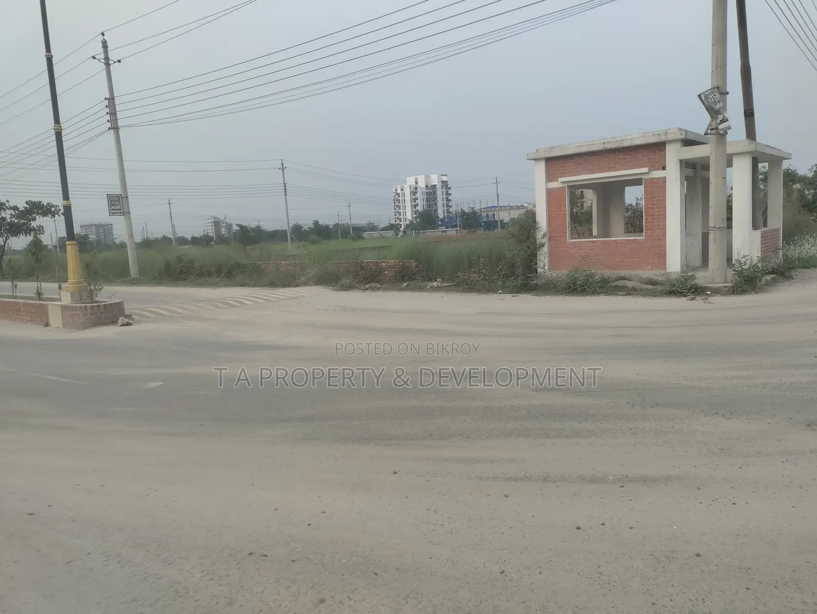 I-Extension, 12 Katha Plot 3 Side Road in Basundhara