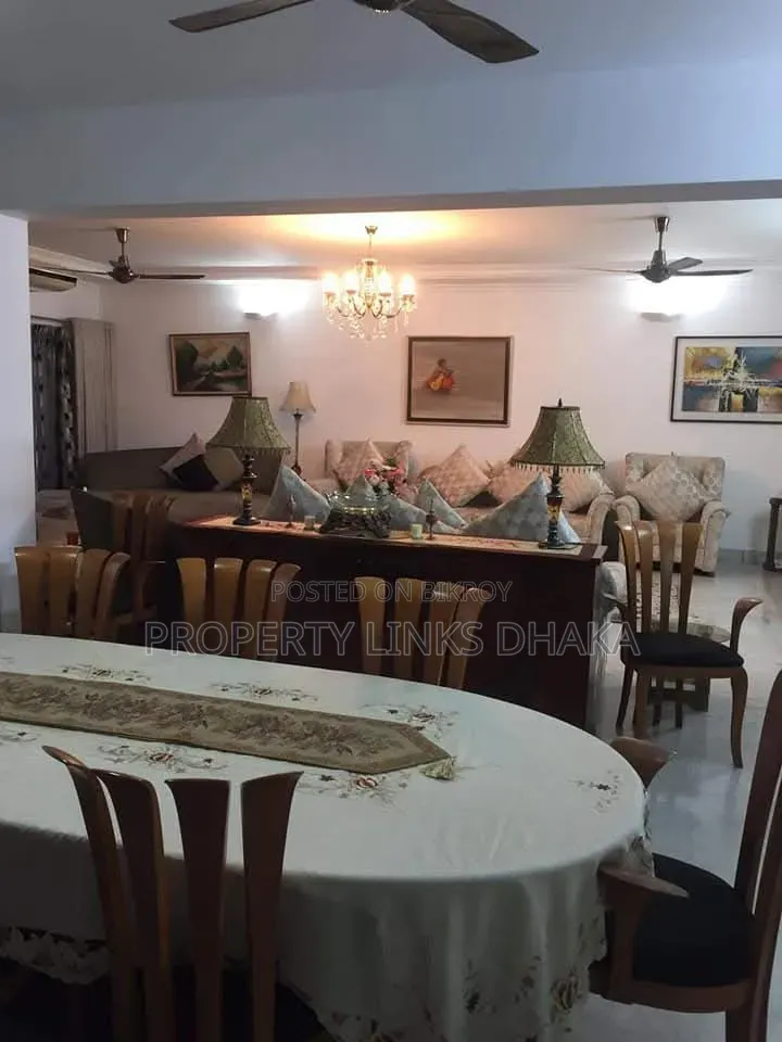 Furnished 5-Bedroom Apartment in Gulshan for Rent in Gulshan