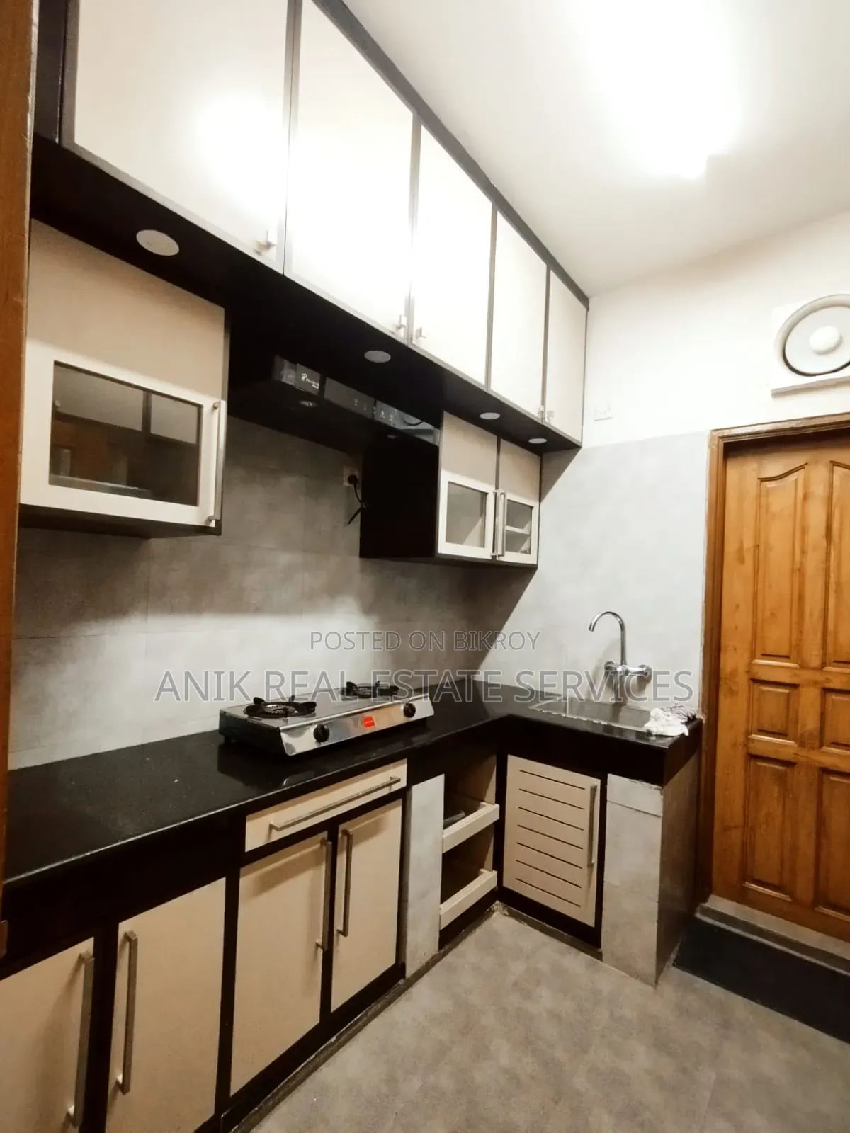 Furnished 3 Bedroom Apartment in Anik Real Estate, Banani for Rent in Banani