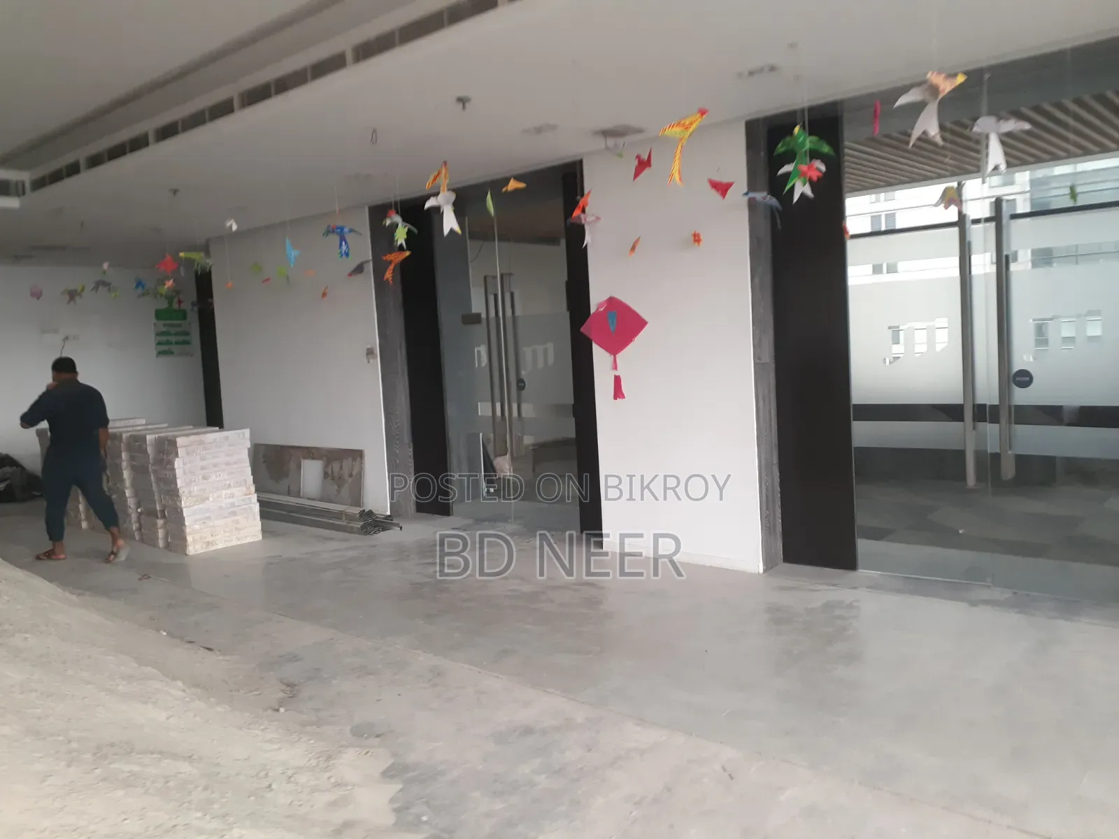 9230 Sq Ft Commercial Office With Center AC for Rent Gulshan Avenue in Gulshan