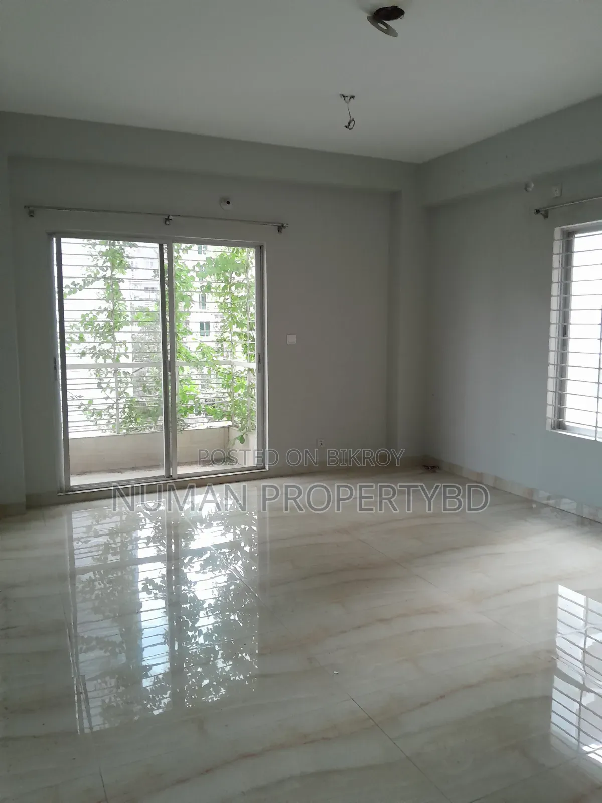 4-Bedroom Apartment in Numan Property Bd, Basundhara for Rent in Basundhara