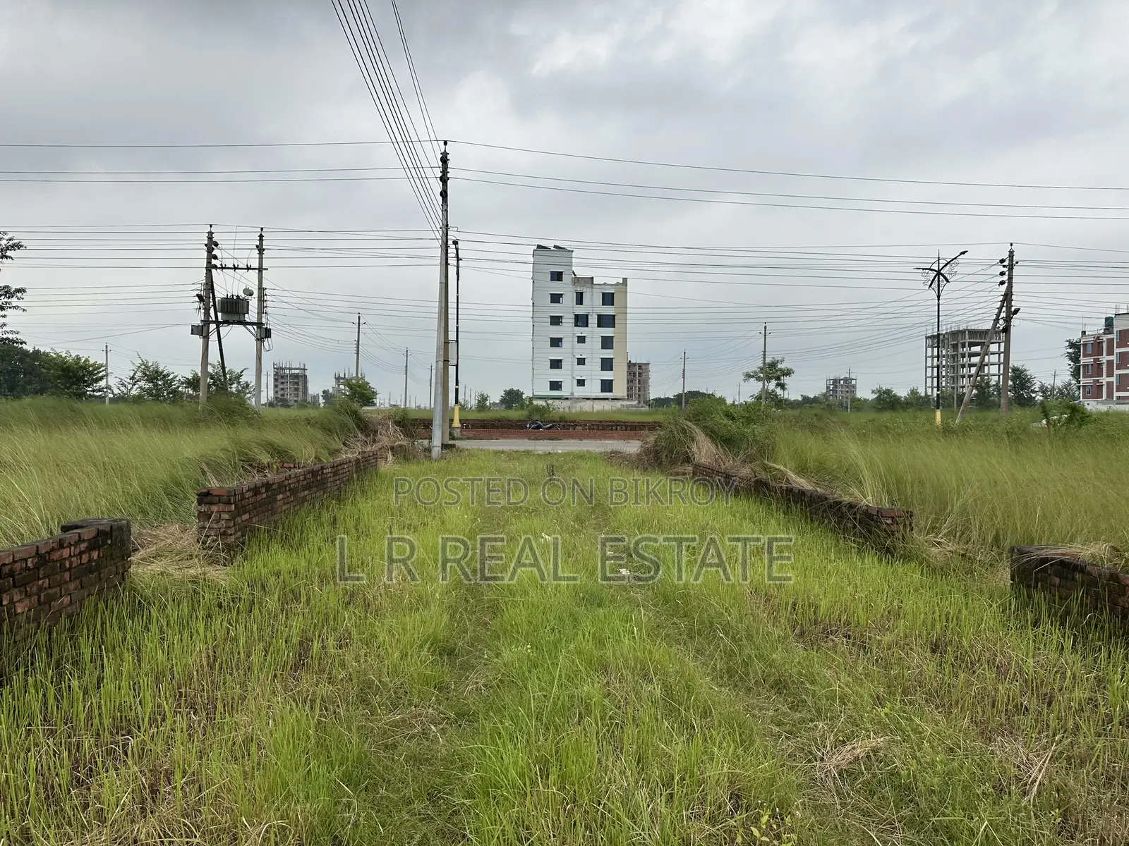 N Block, 3 Katha, Serial 3700, Bashundhara R/A in Basundhara