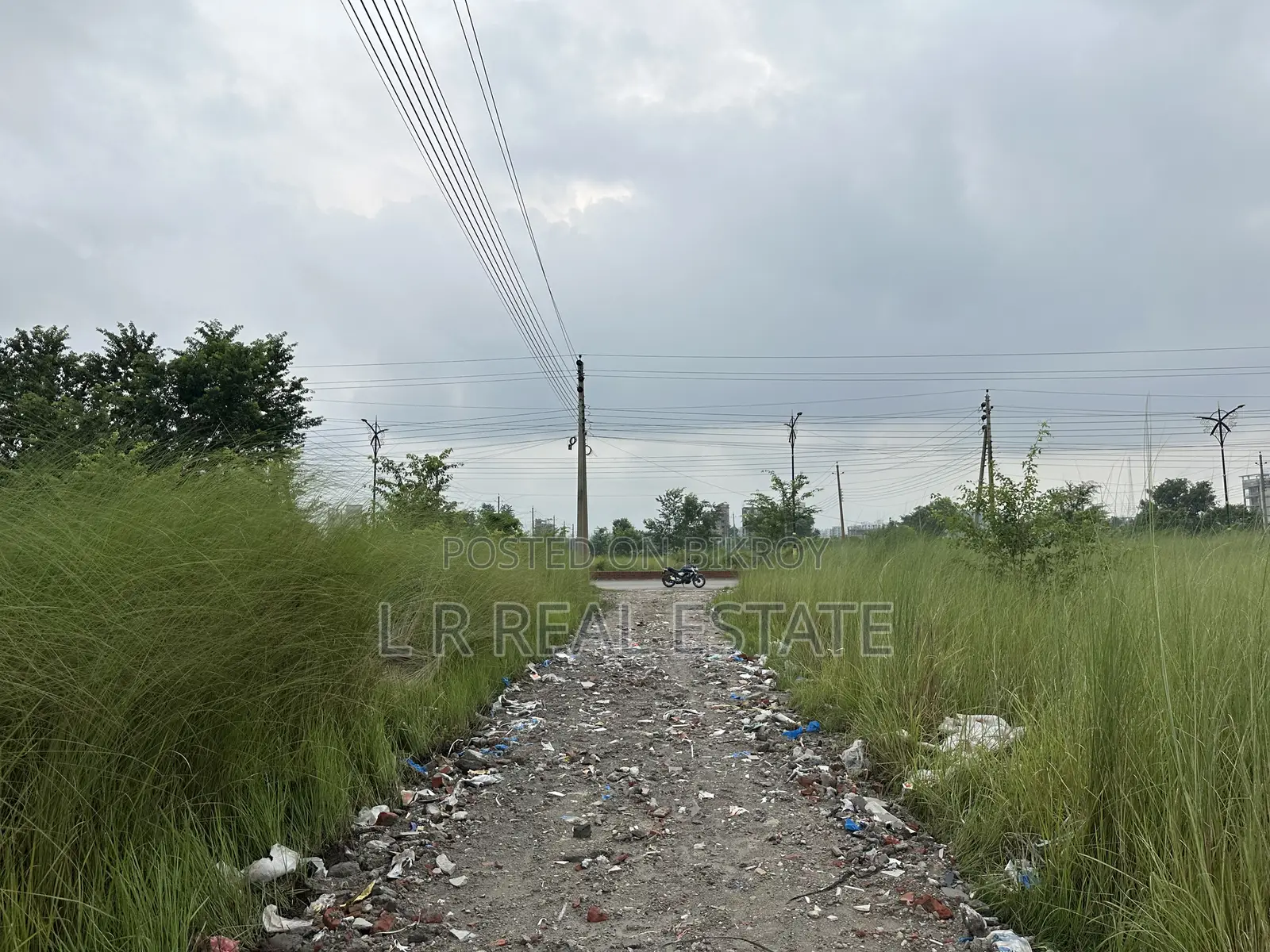 P Block, 3 Katha, South Facing, Plot for Sale, Bashundhara R/A in Basundhara