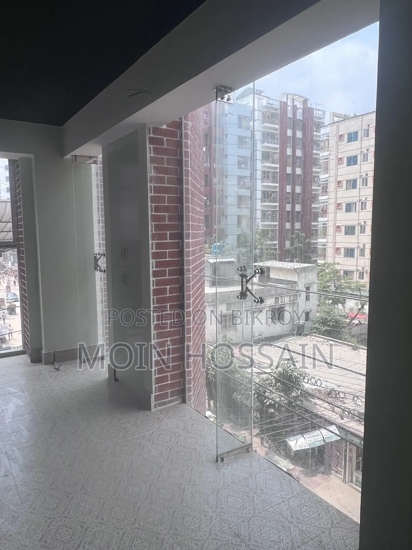 Commercial Space on Main Road of Dhaka Udyan/Chandrima Housing, Mohammadpur in Dhaka Uddan