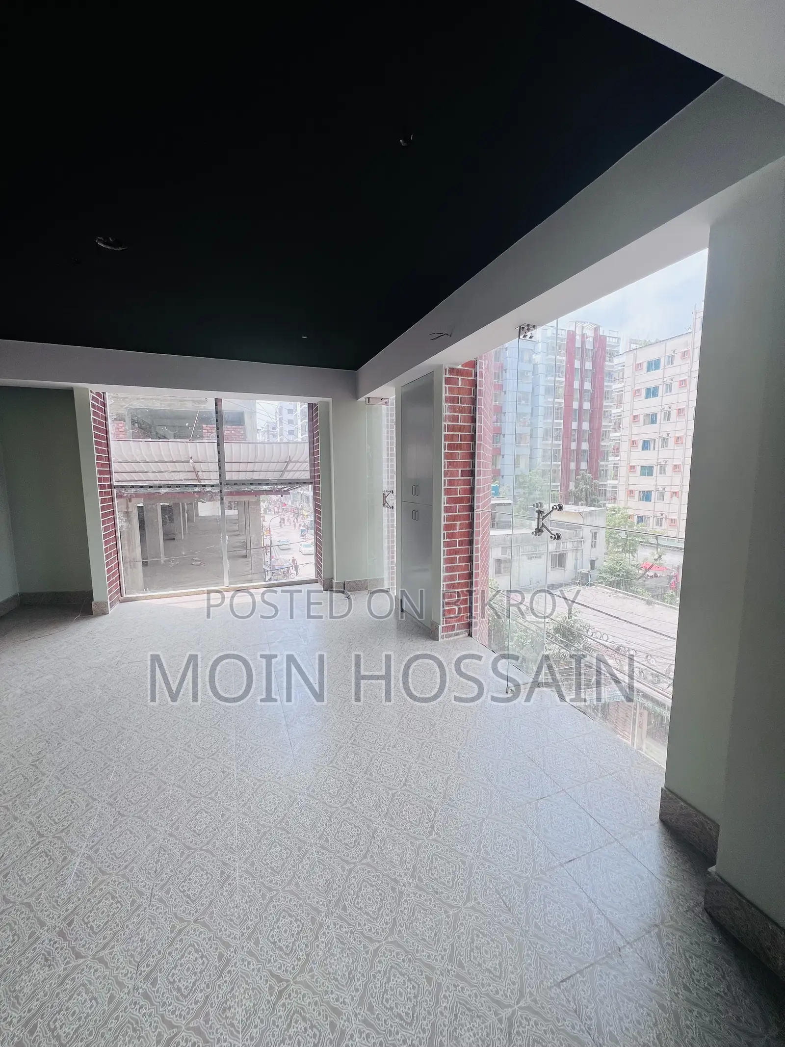Commercial Space on Main Road of Dhaka Udyan/Chandrima Housing, Mohammadpur in Dhaka Uddan