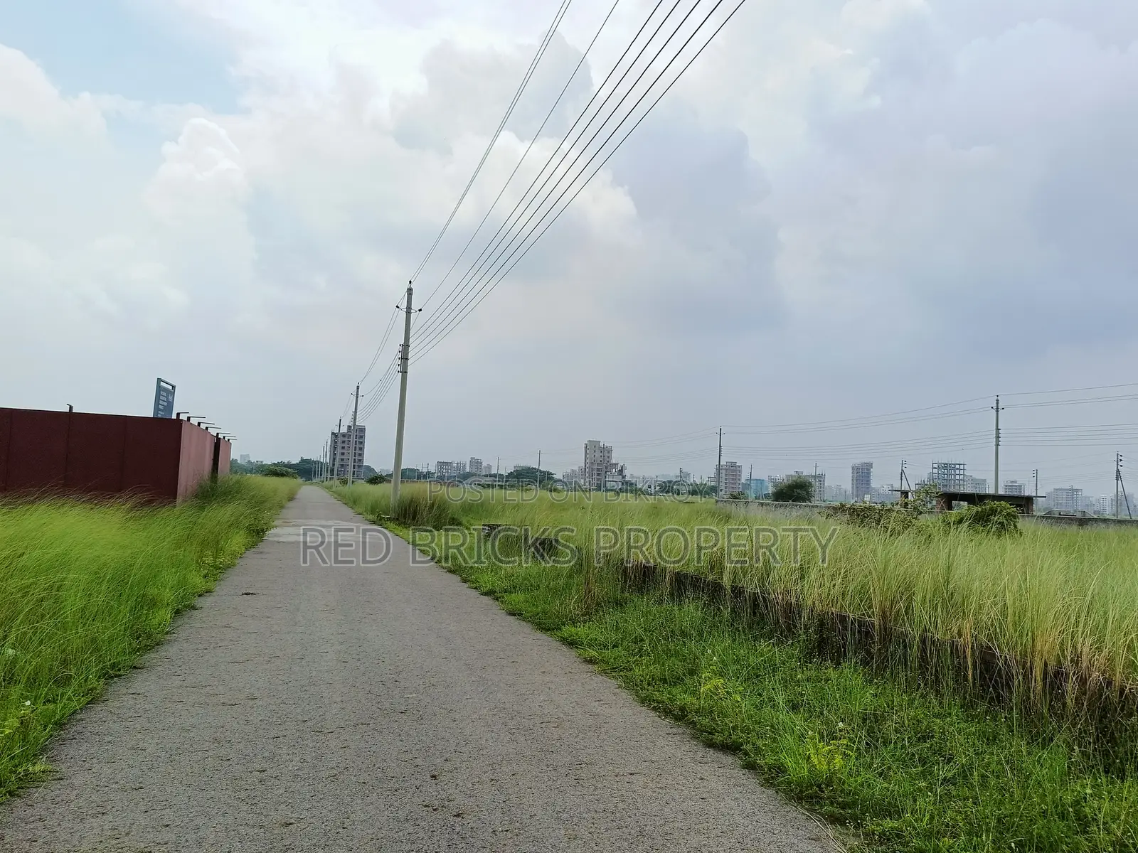 N Block 3 Katha South Facing Plot at Bashundhara in Basundhara