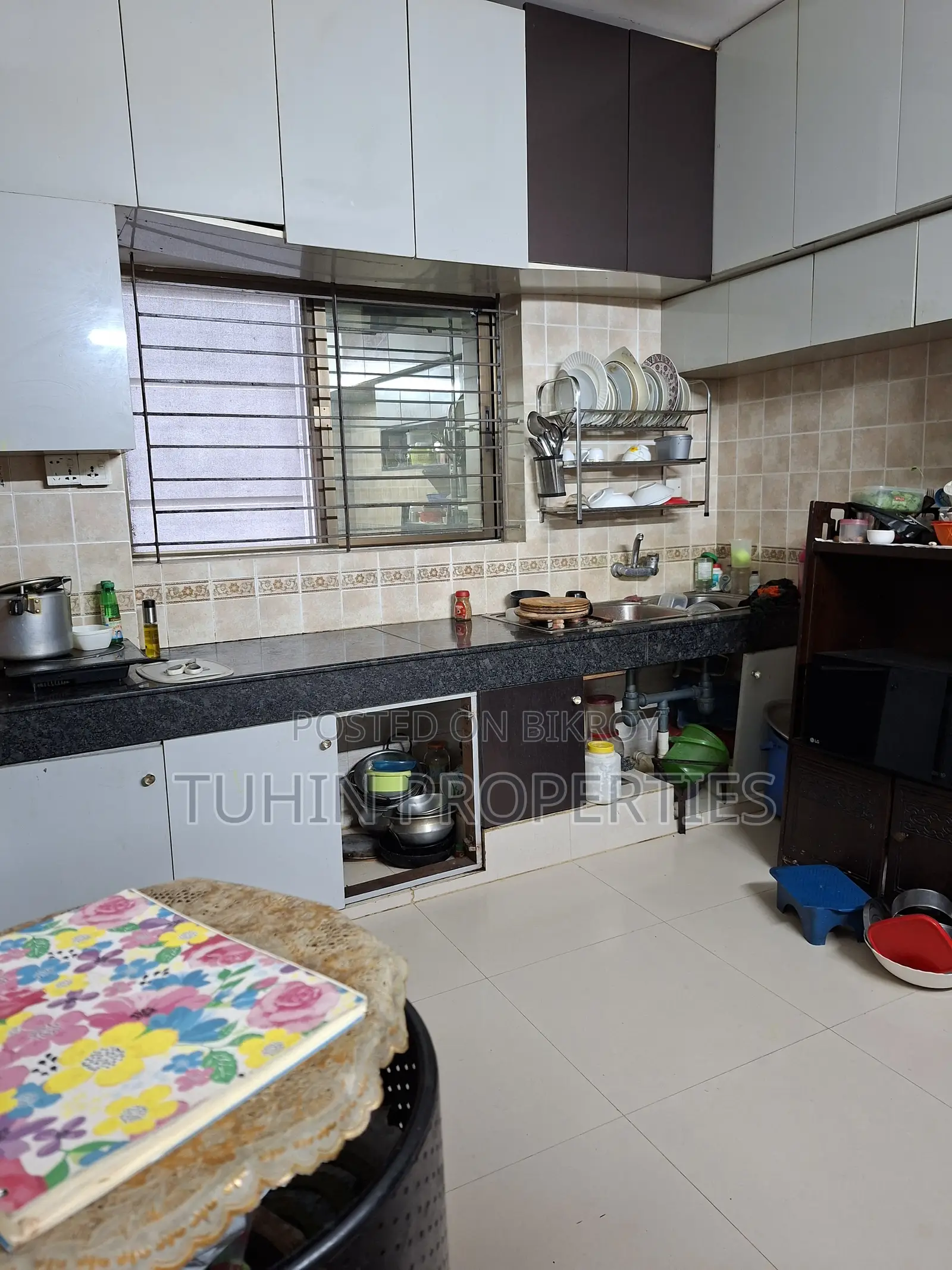 Four Bedroom Apartment in Banani for Sale in Banani