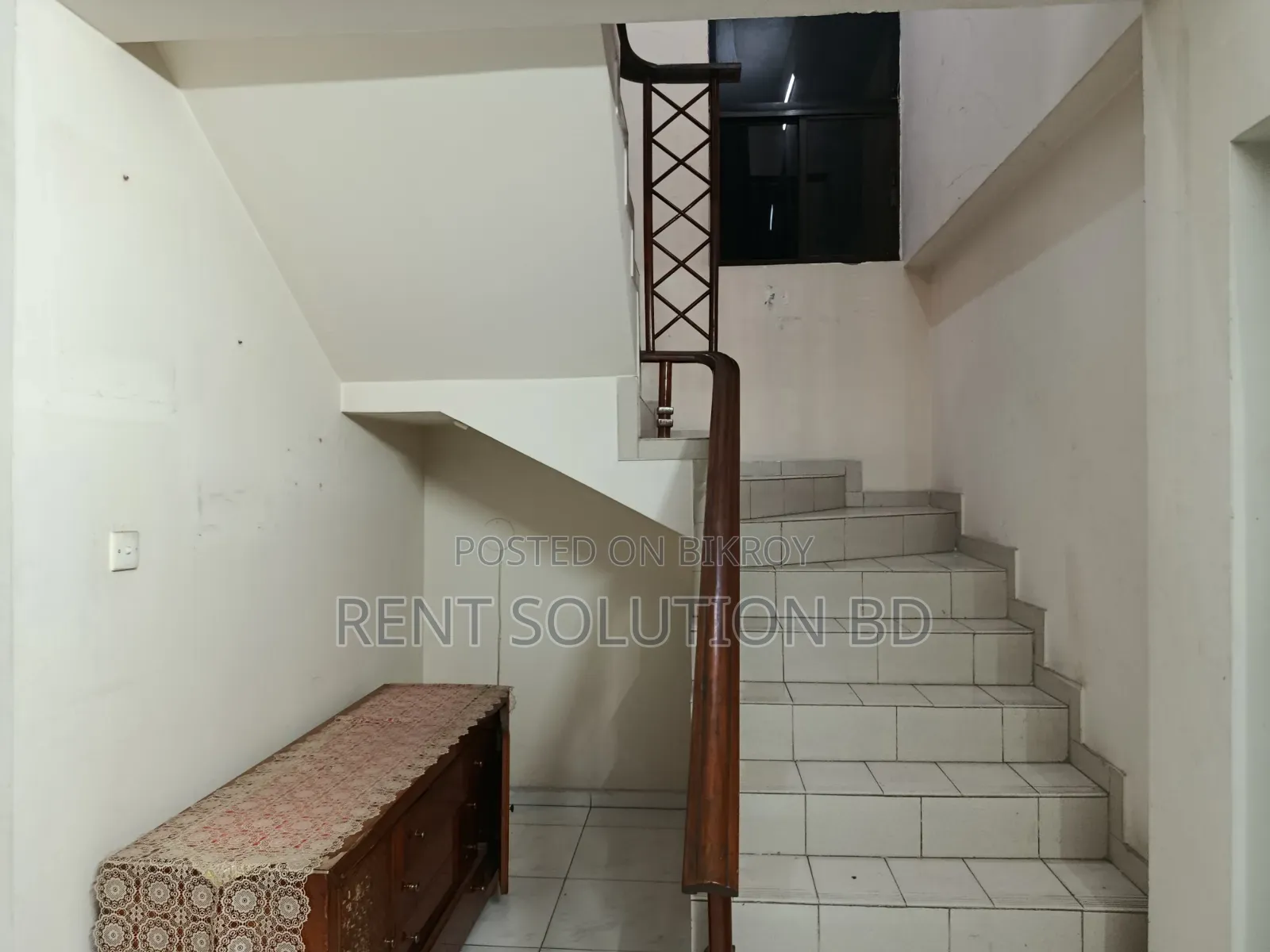 4-Bedroom Duplex in Gulshan for Rent in Gulshan