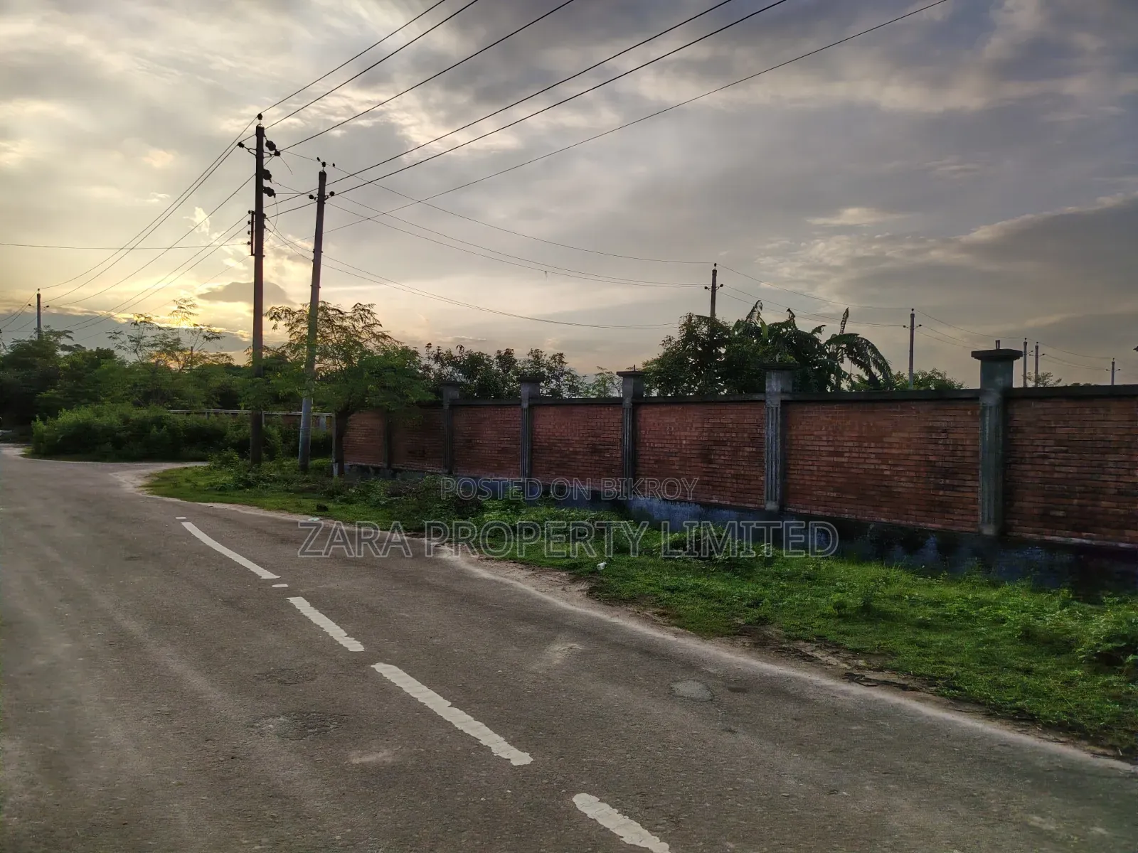 Rajuk Purbachal 3 Katha Plot Sector 28 Paved Road in Purbachal