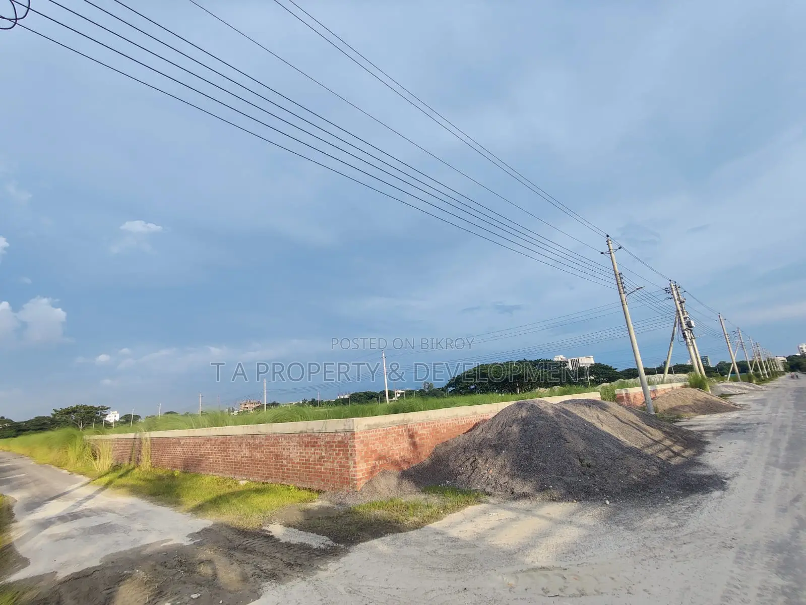 I-Extension 24 katha 60-25-25 feet Corner Plot Sale in Basundhara