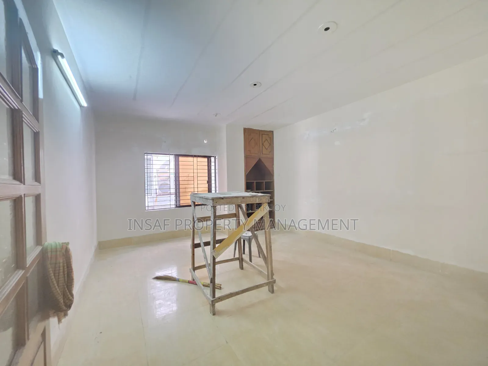 2400 Sqft Office Space Rent Gulshan 2 North Nice View in Gulshan
