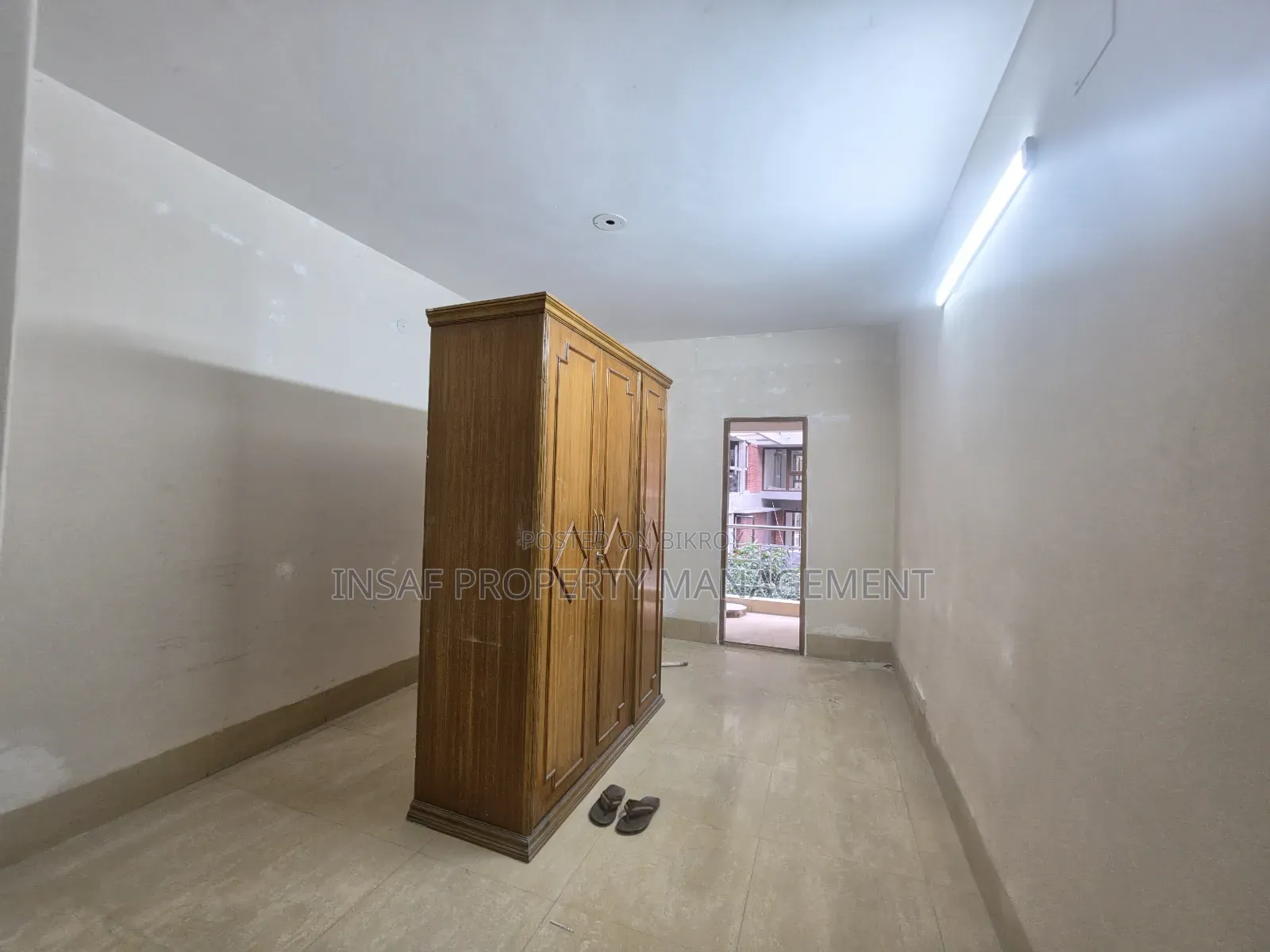 2400 Sqft Office Space Rent Gulshan 2 North Nice View in Gulshan