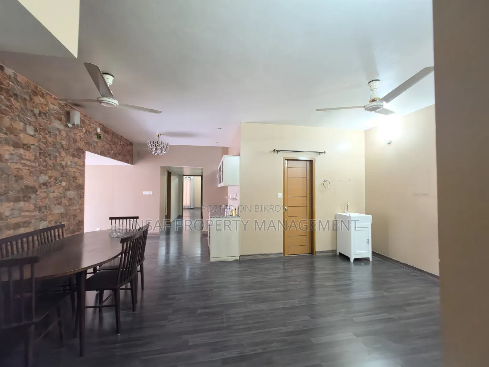 2200Sft Luxurious Semi Furnished Office Space Rent Gulshan1 Nice View in Gulshan