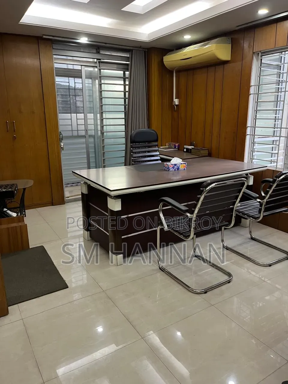 Office to Let in Paltan