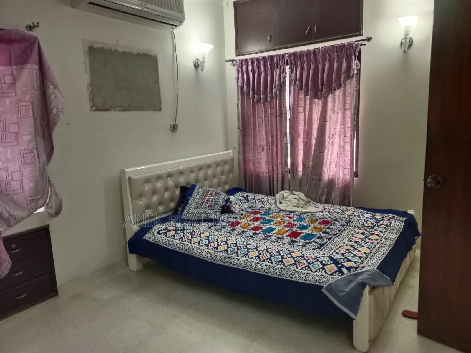 Furnished 3 Bedroom Apartment in Anik Real Estate, Gulshan for Rent in Gulshan