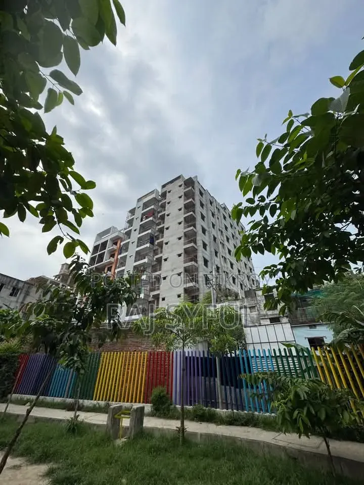 3 Bedroom Apartment in Road 8, Mohammadpur for Sale in Mohammadpur