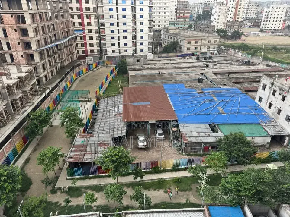 3 Bedroom Apartment in Road 8, Mohammadpur for Sale in Mohammadpur
