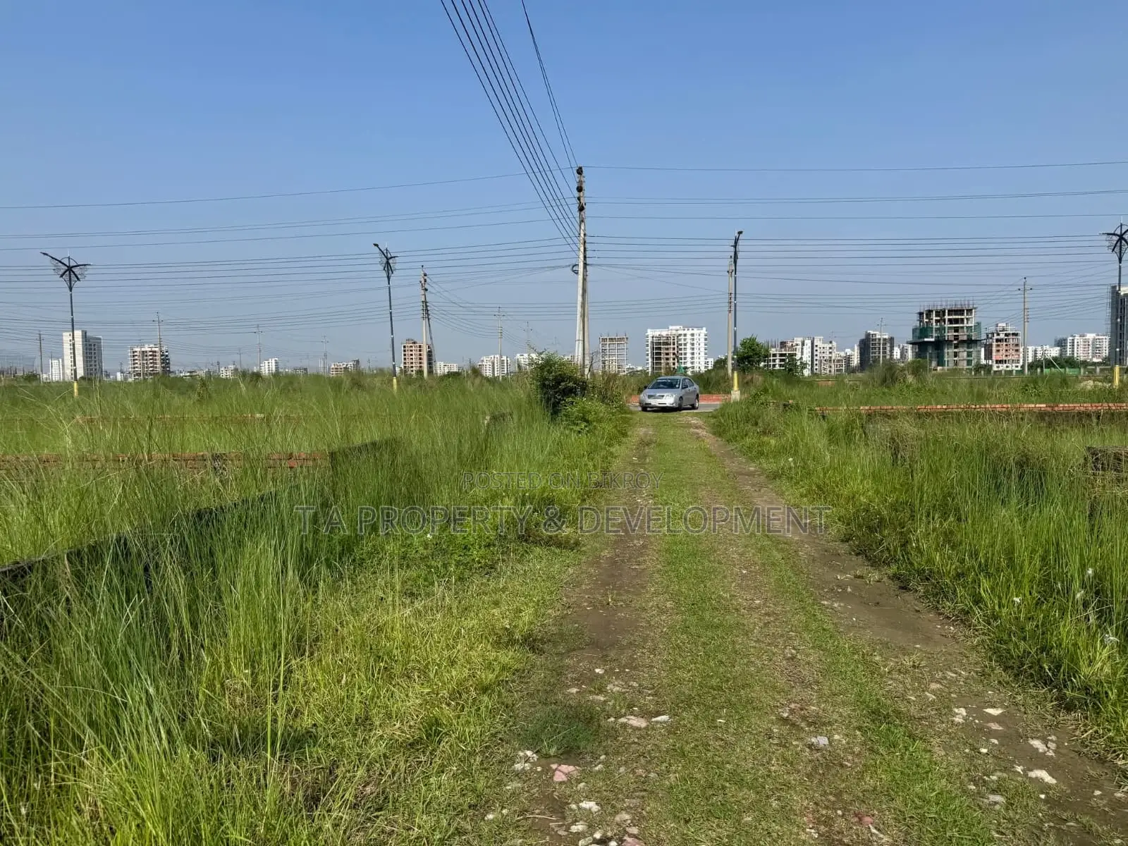42 Katha Plot Sell 3 Side Road, N-Extension in Basundhara