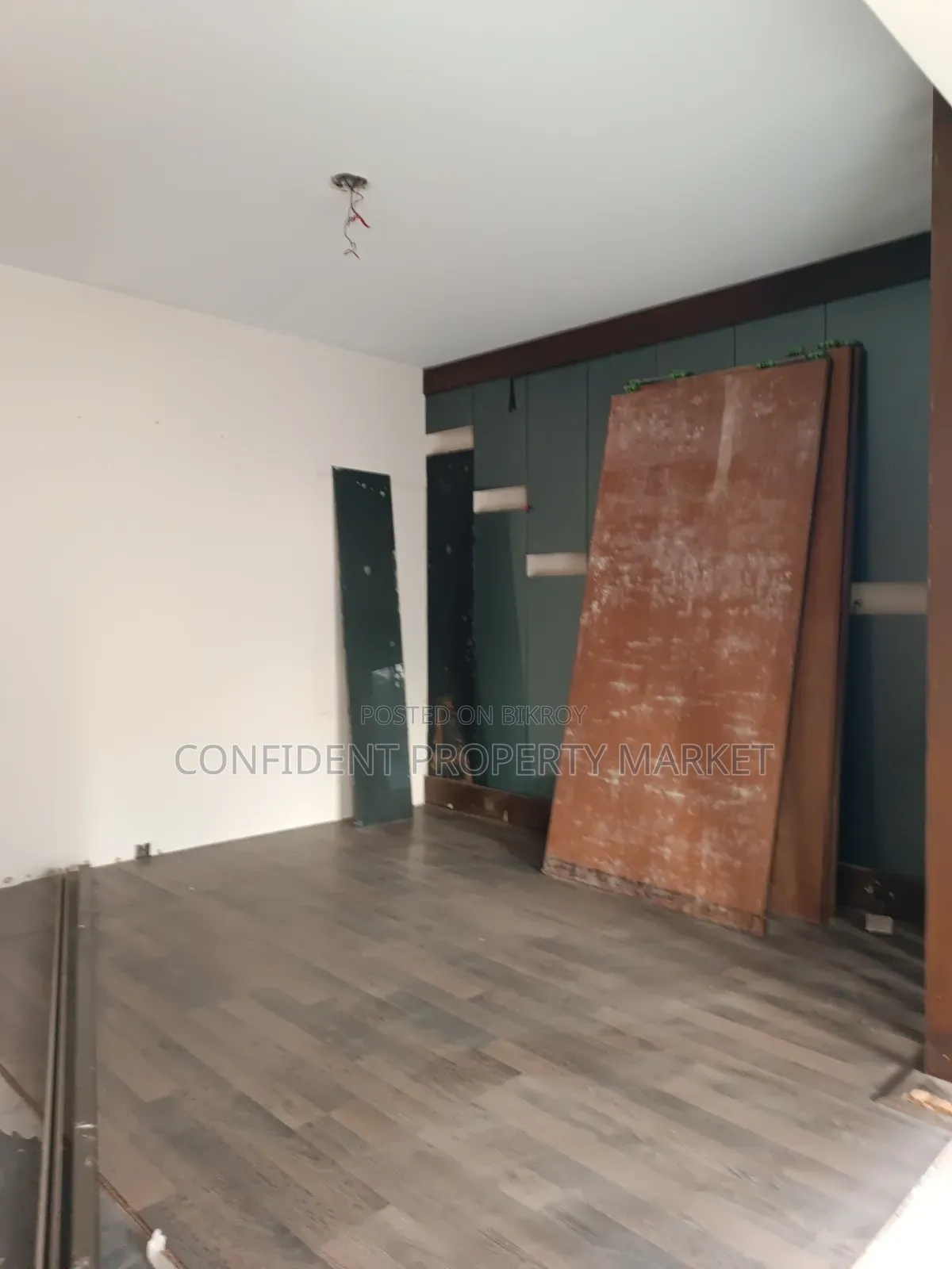 4 Bedroom Apartment in Baridhara for Sale in Baridhara