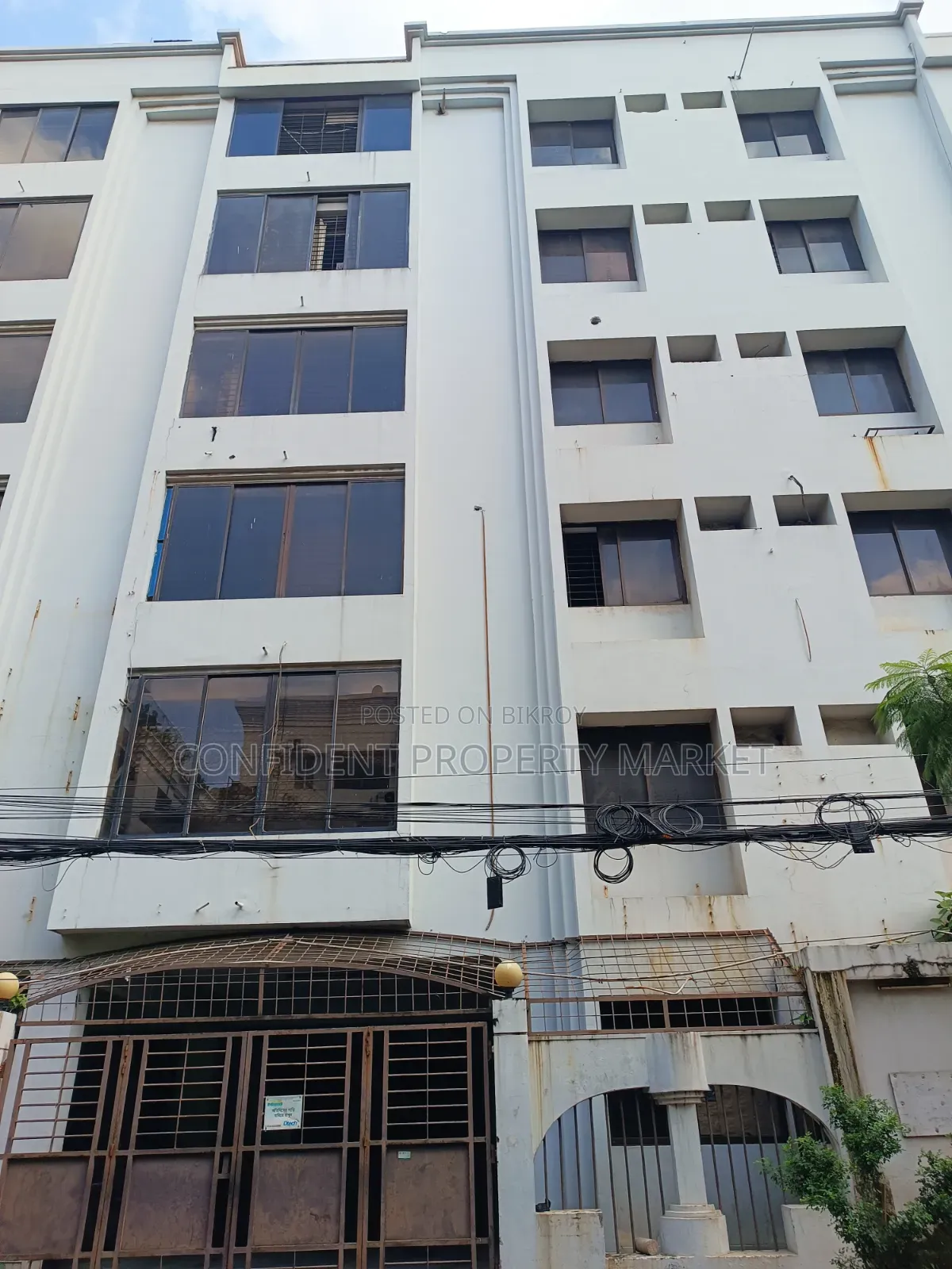 20-Bedroom House in Baridhara for Sale in Baridhara