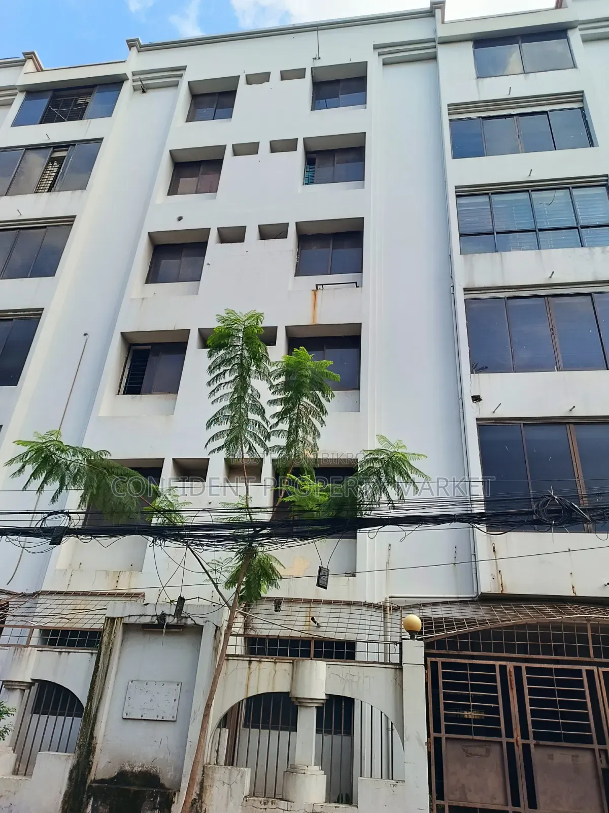 20-Bedroom House in Baridhara for Sale in Baridhara