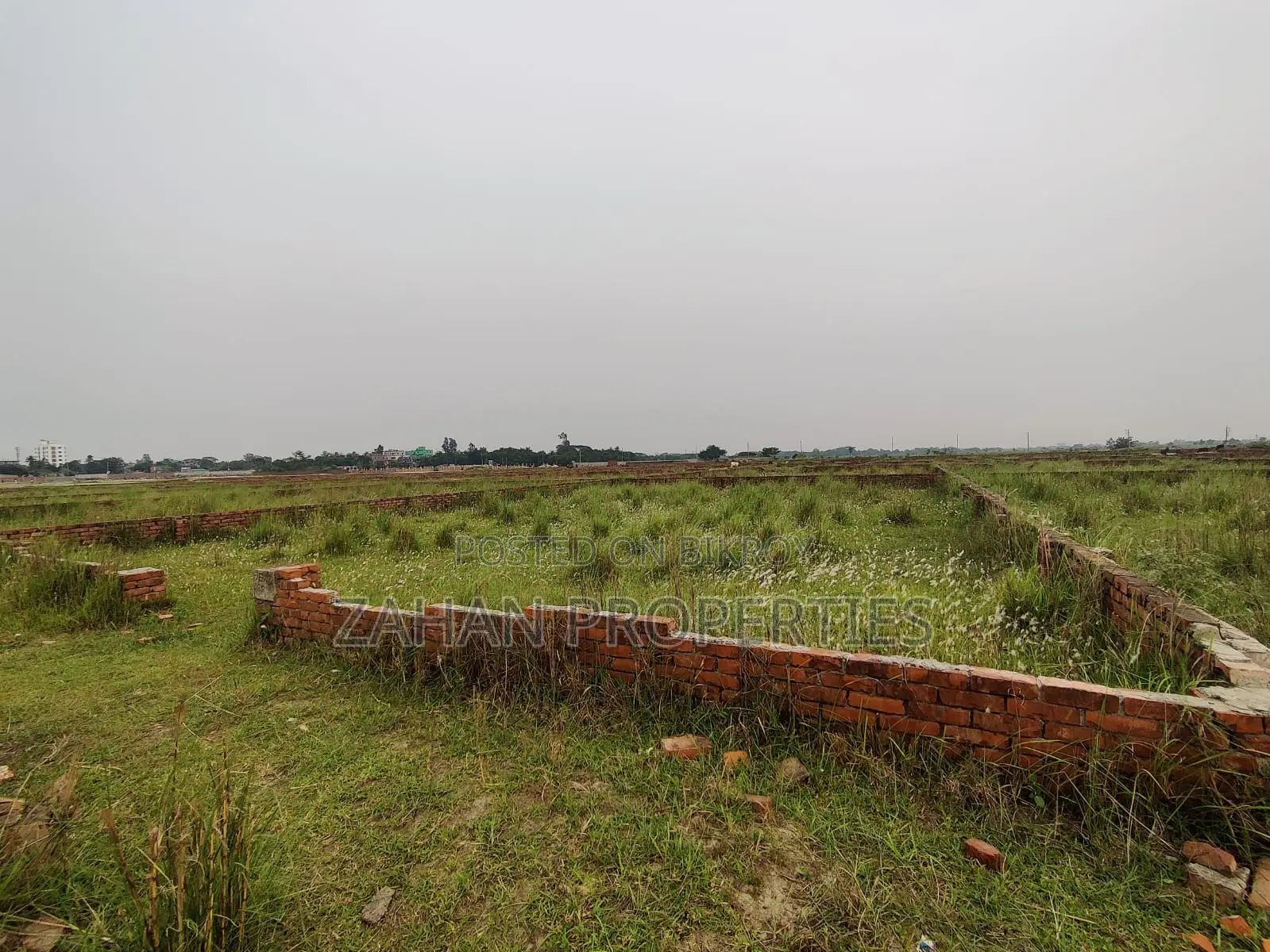 Bashundhara P-Ext Block 8 Katha Plot For Sale in Basundhara