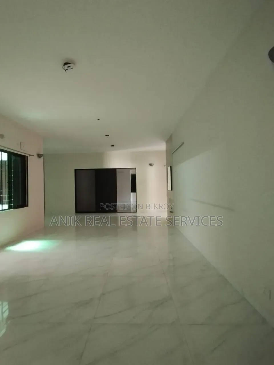 4 Bedroom Apartment in Anik Real Estate, Gulshan for Rent in Gulshan