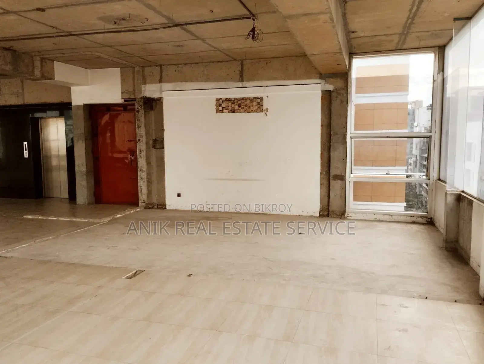 Commercial 3200 SFT Office Space Rent for Banani in Banani