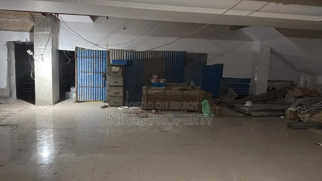 Lower Ground Floor Retail/Café Space Rent in Dhanmondi