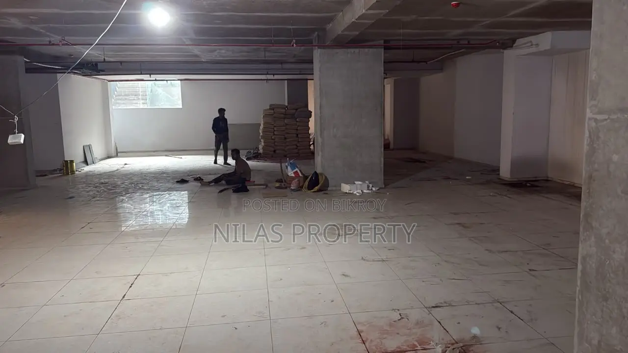 Lower Ground Floor Retail/Café Space Rent in Dhanmondi