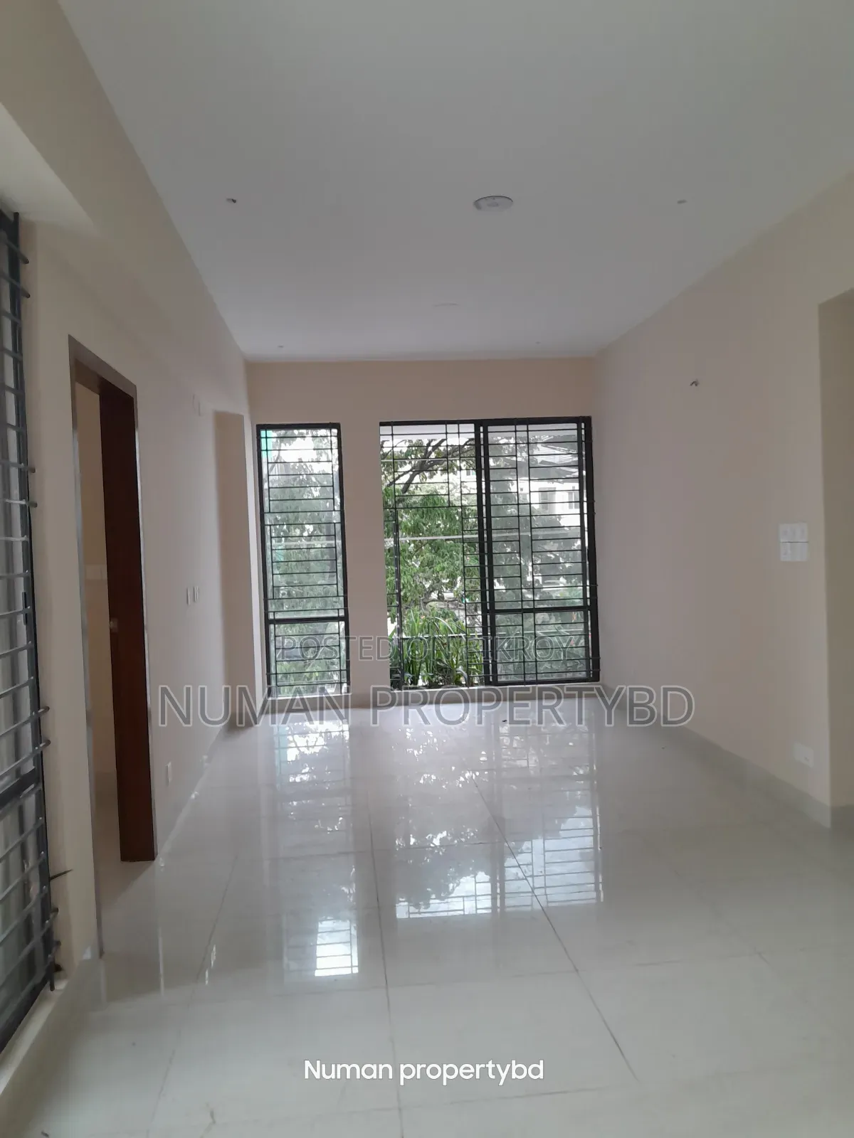 4-Bedroom Apartment in Numan Property Bd, Basundhara for Rent in Basundhara
