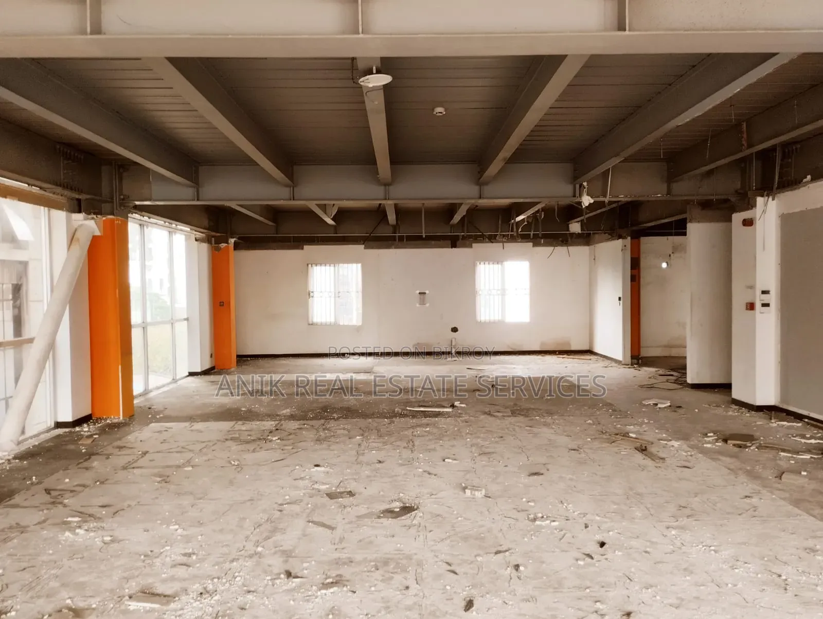 Commercial 3300 SQ FT Office Space Rent for Banani in Banani