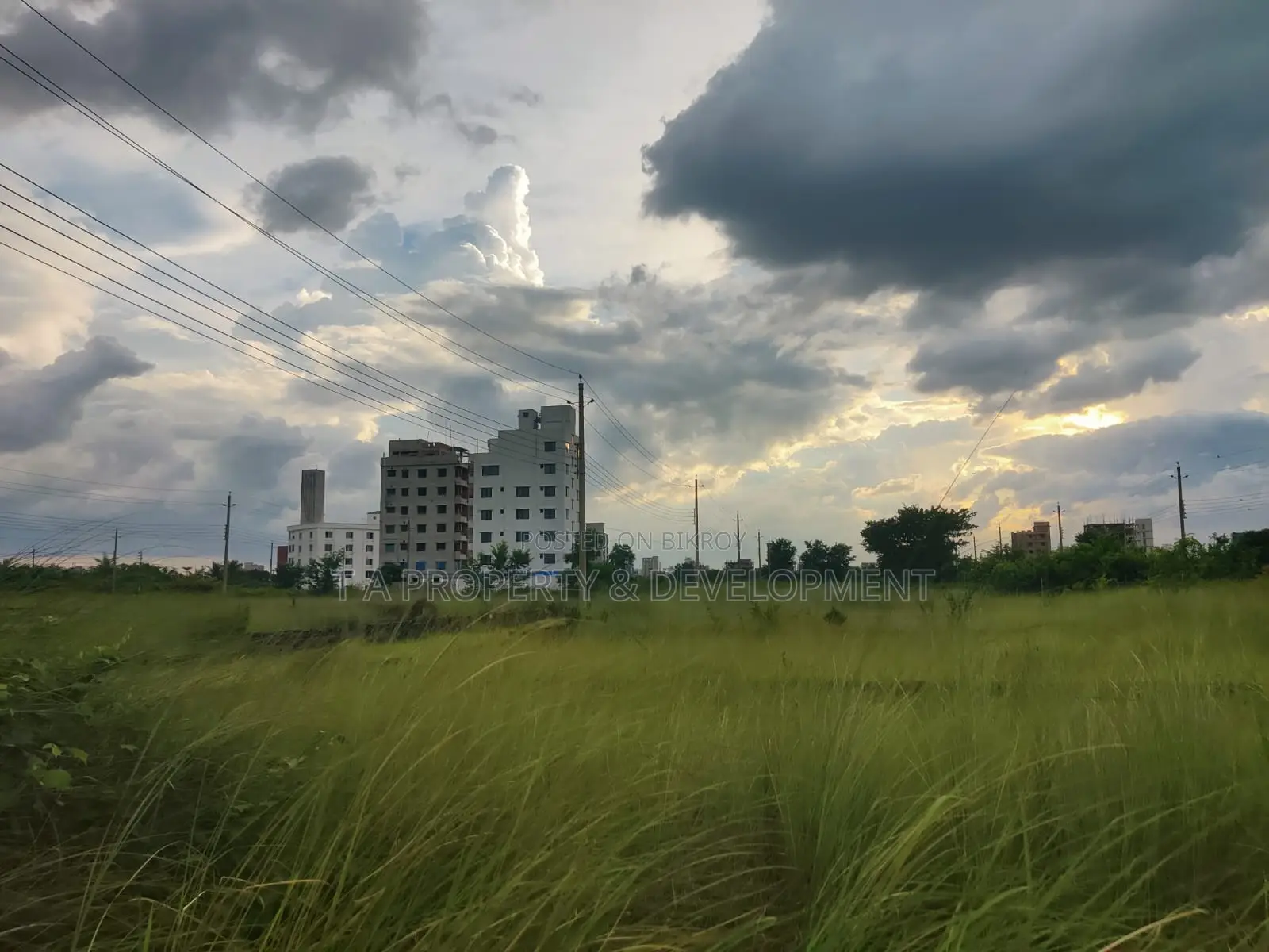 South Facing 10 Katha Plot Sell N Block in Basundhara