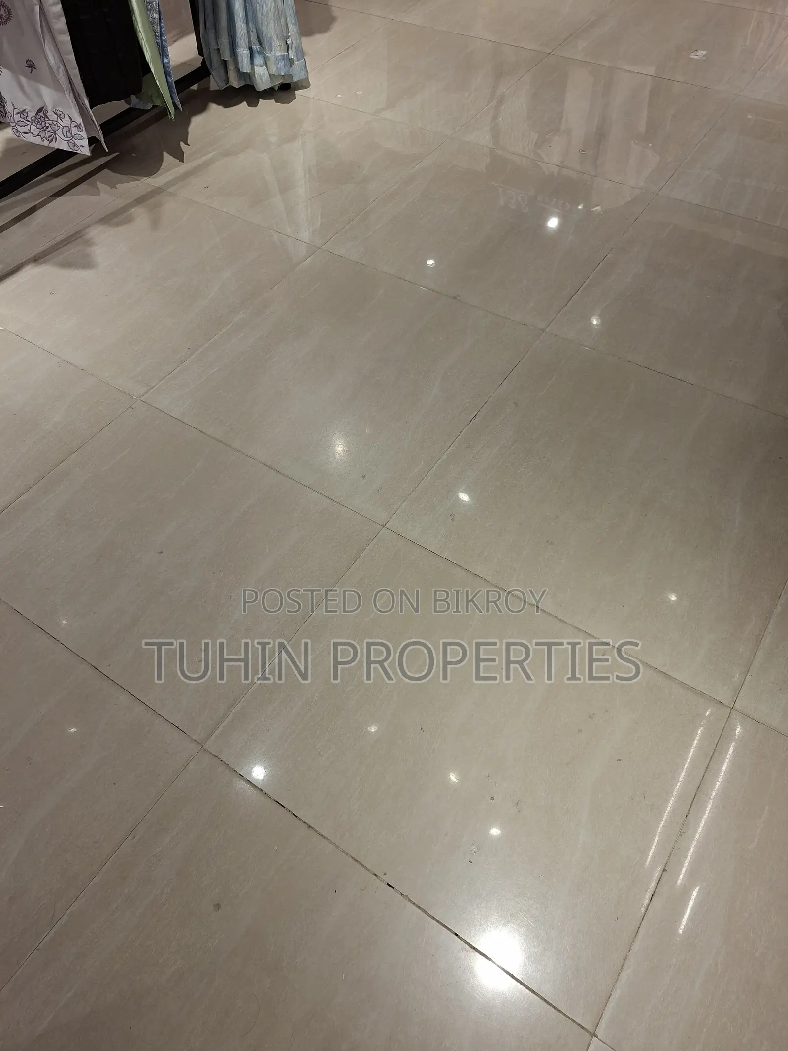 Ready Commercial Space Sale at Banani Road No 11 in Banani