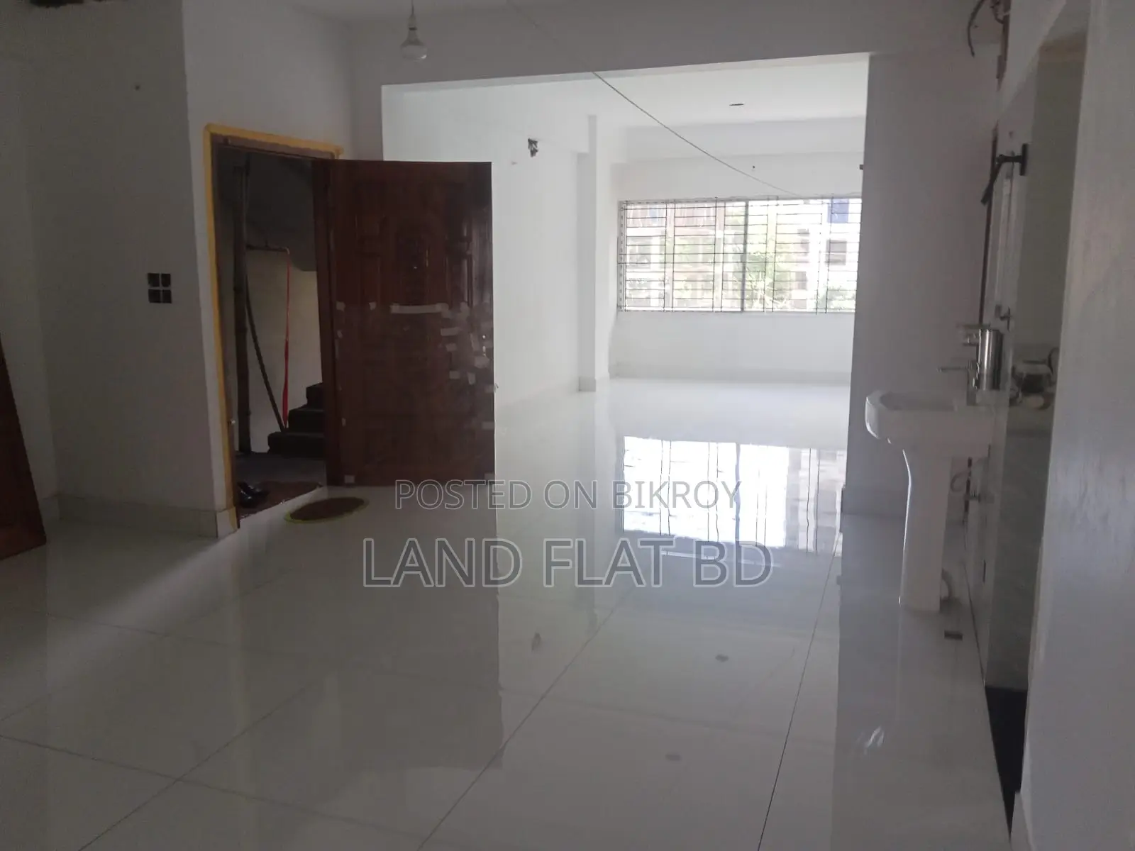 4 Bedroom Apartment in South Lake View, Mohammadpur for Sale in Mohammadpur