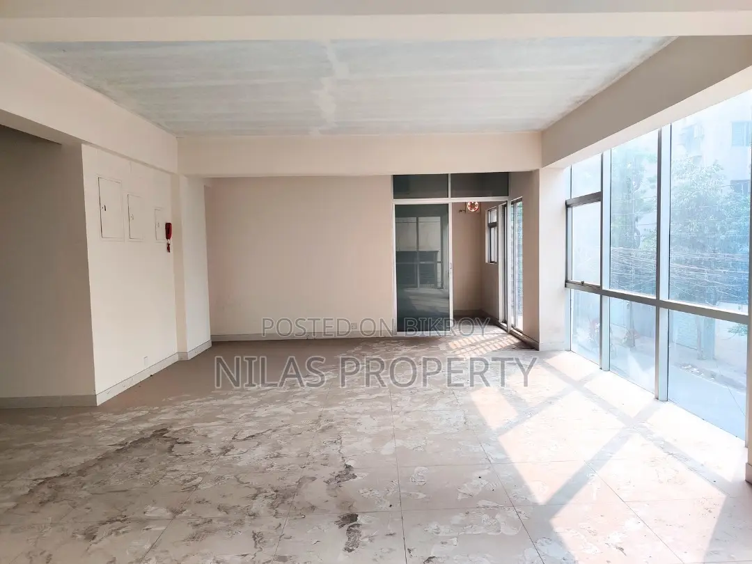 2nd Floor Front View Commercial Space Rent in Dhanmondi in Dhanmondi