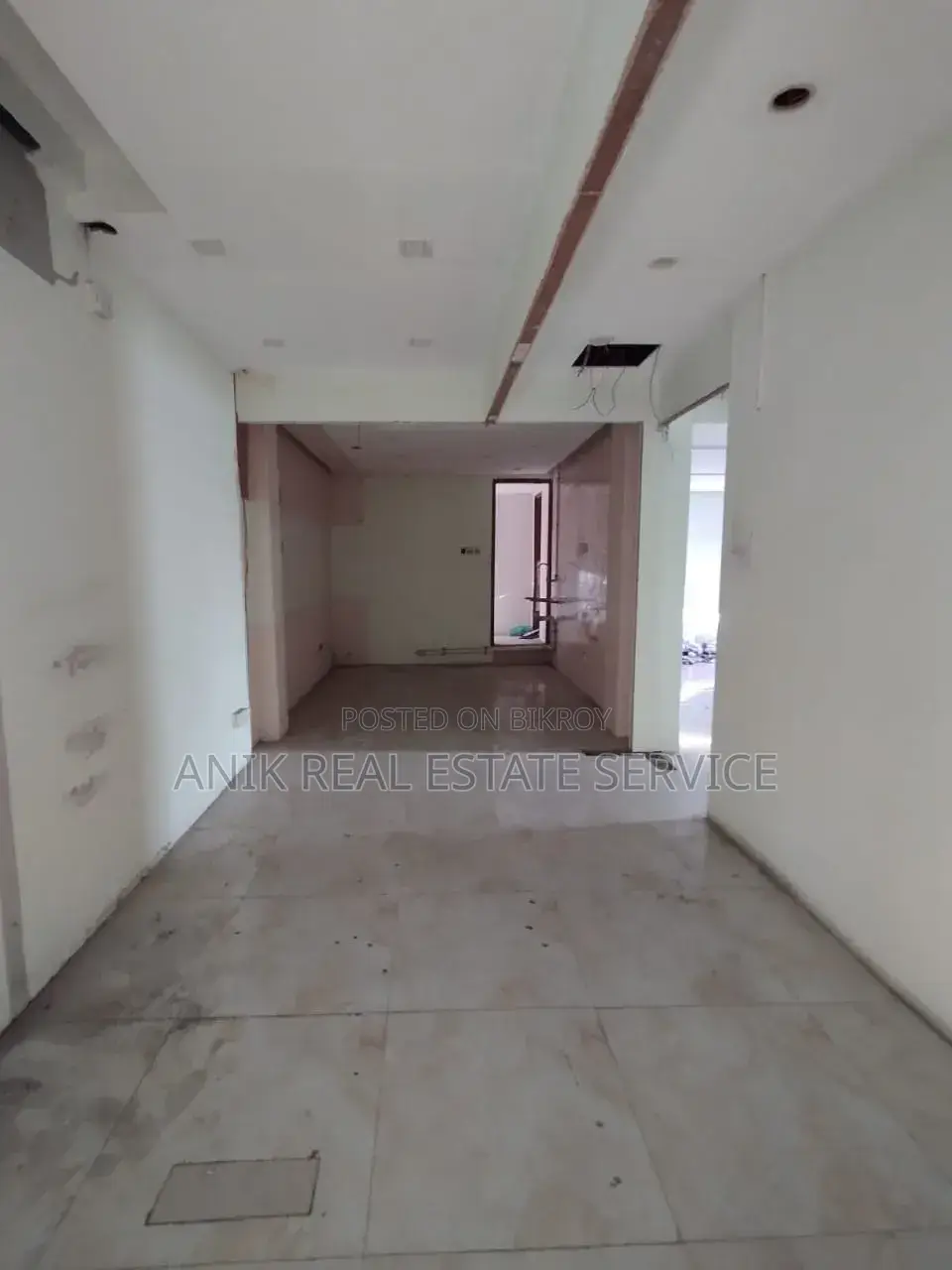 Commercial 1600 SFT Office Space Rent for Gulshan in Gulshan