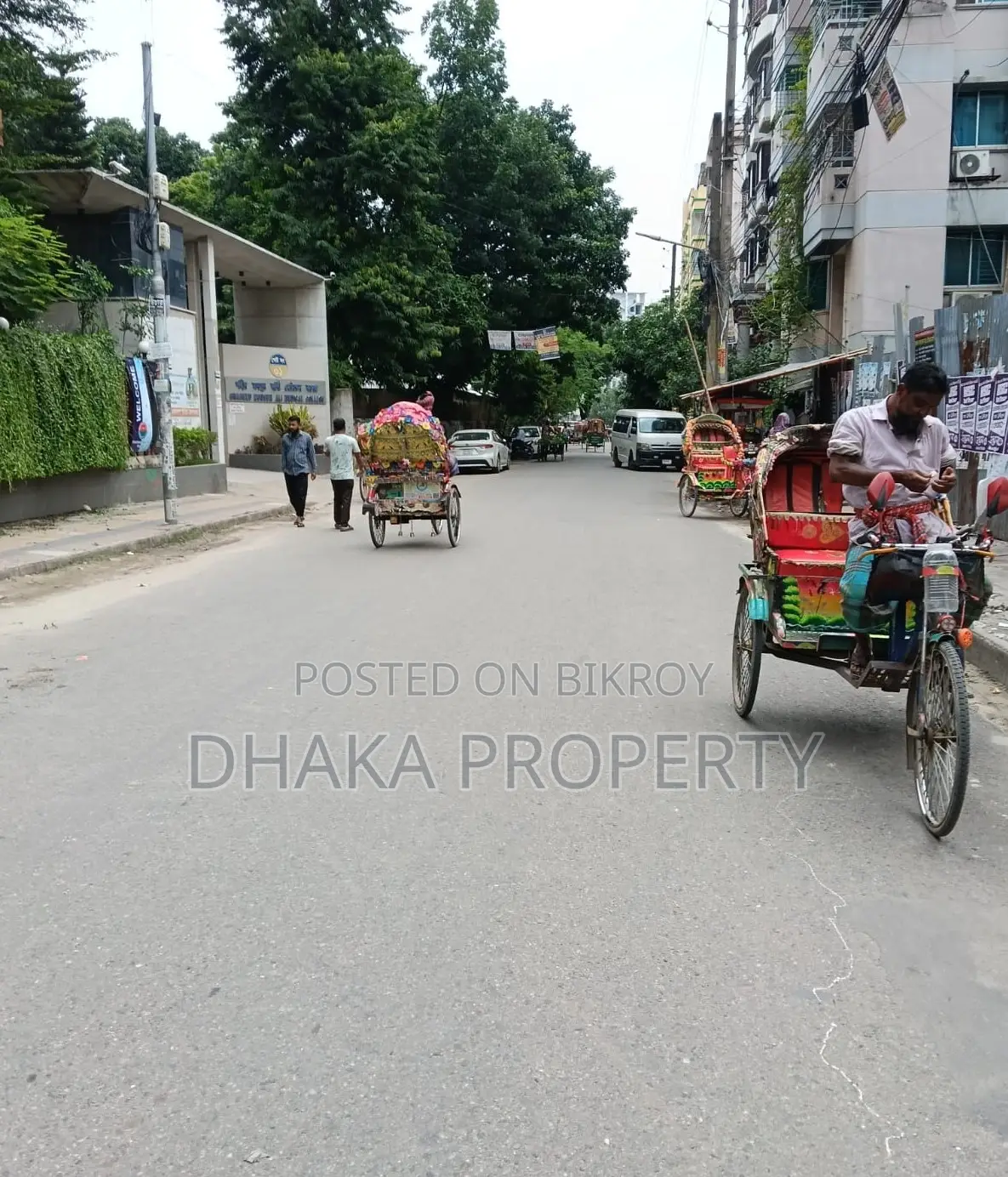 30ft Road 5 Katha Mosque North at Sector-4 in Uttara