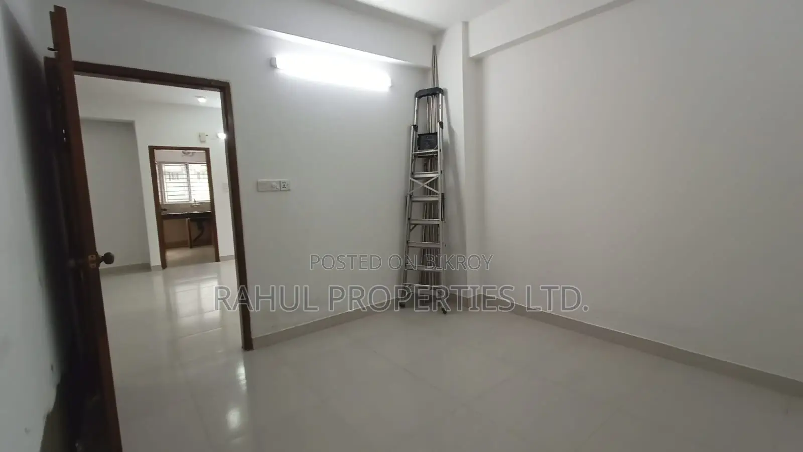 3 Bedroom Apartment in Basundhara for sale in Basundhara