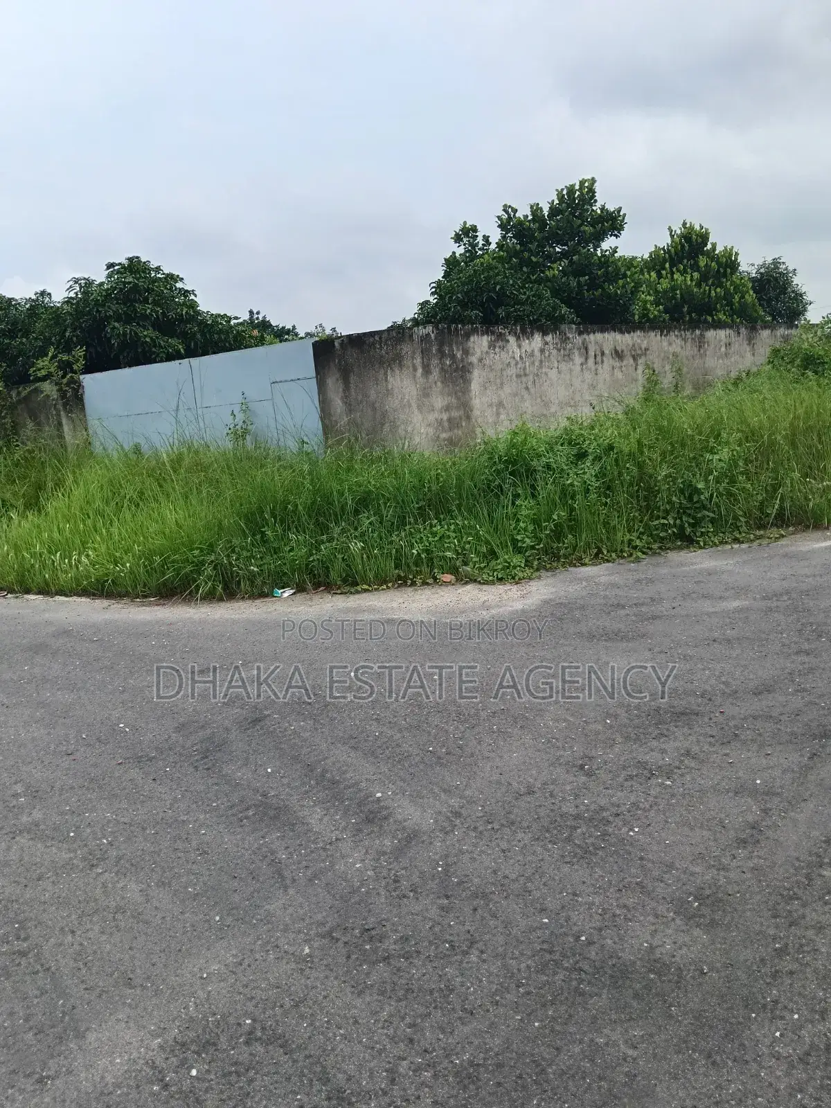 Army Jolshiri Sector-1, Lake South Face 10 Katha in Purbachal