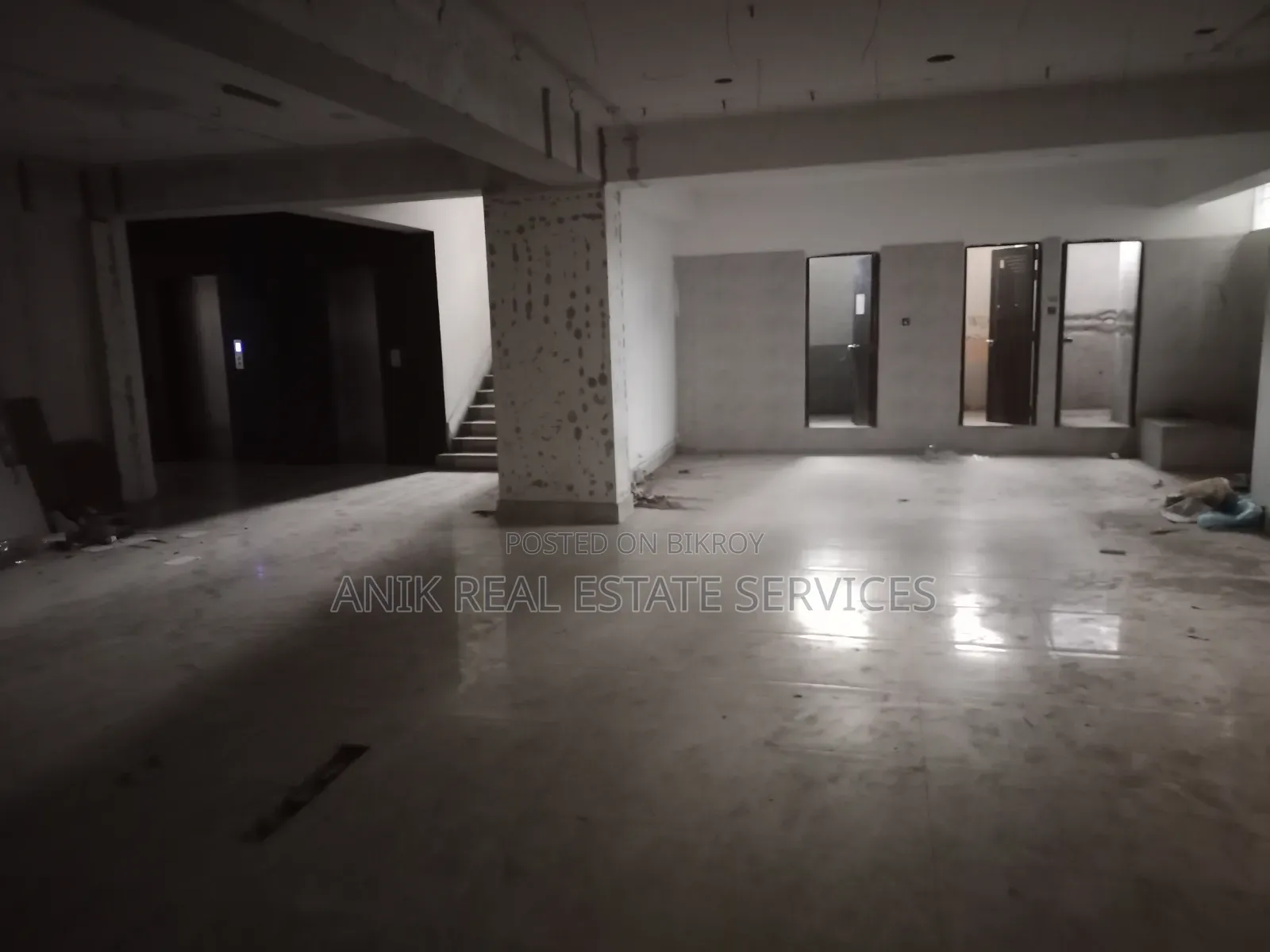 Commercial 3,000 SQFT Office Space for Rent in Banani in Banani