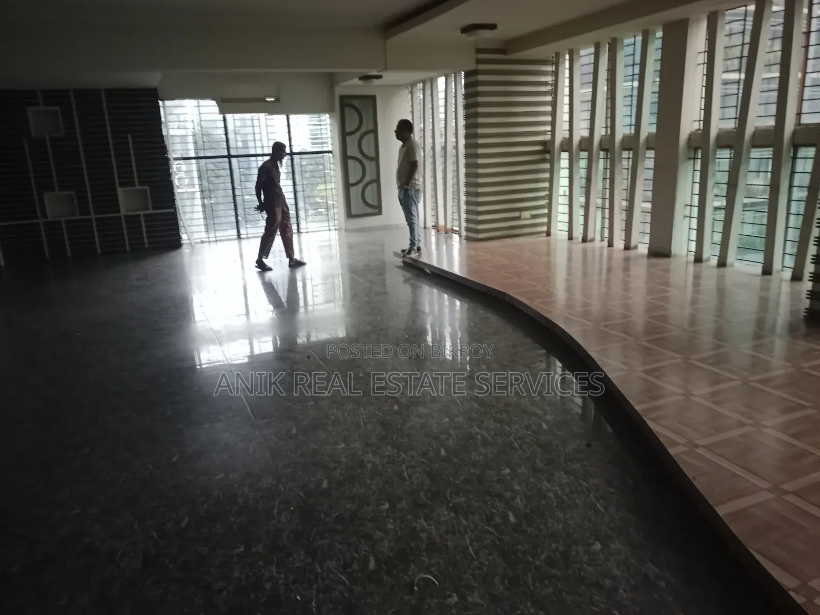 Commercial 2900 SQFT Office Space Rent at Banani 11 in Banani
