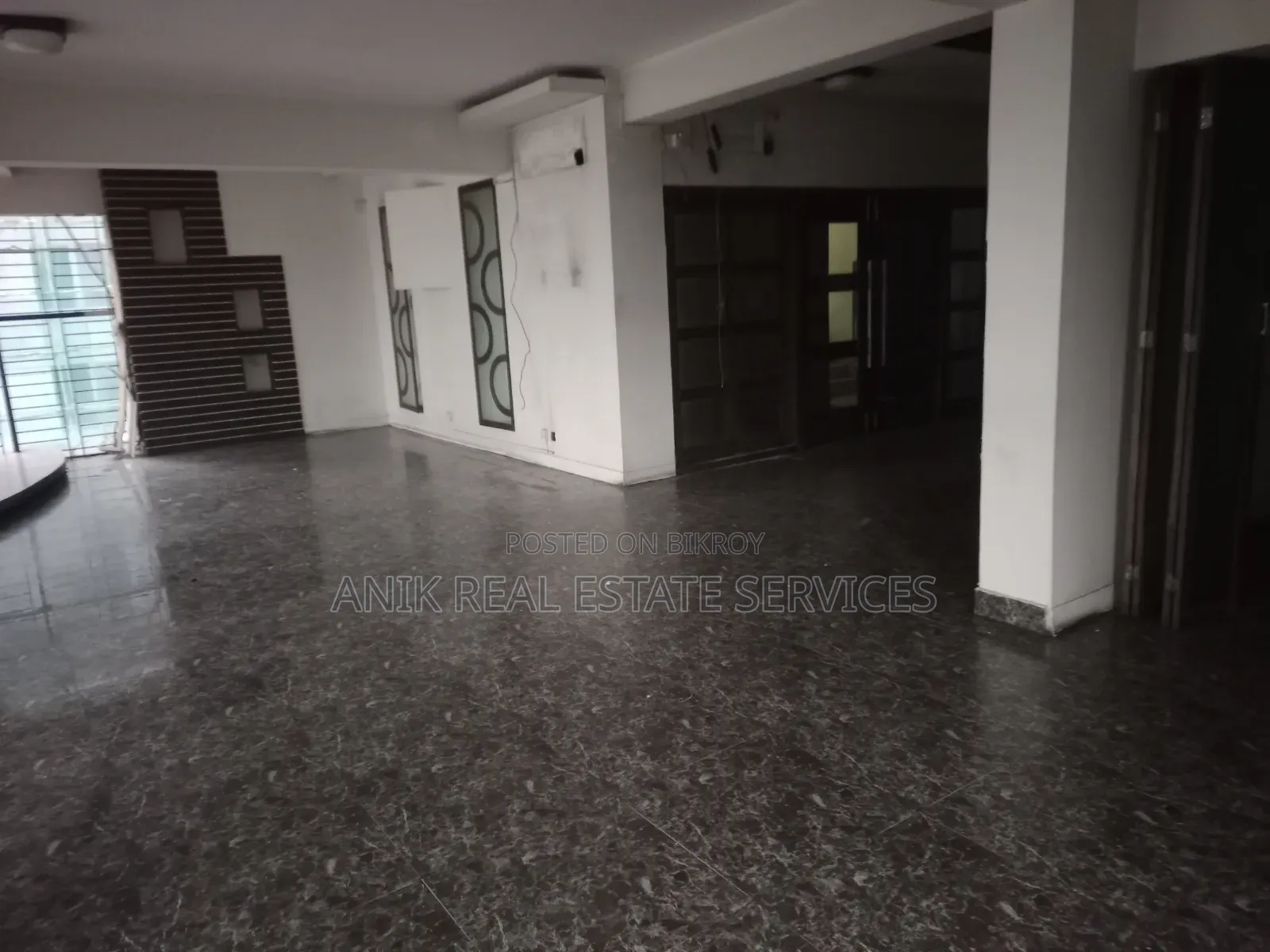 Commercial 2900 SQFT Office Space Rent at Banani 11 in Banani